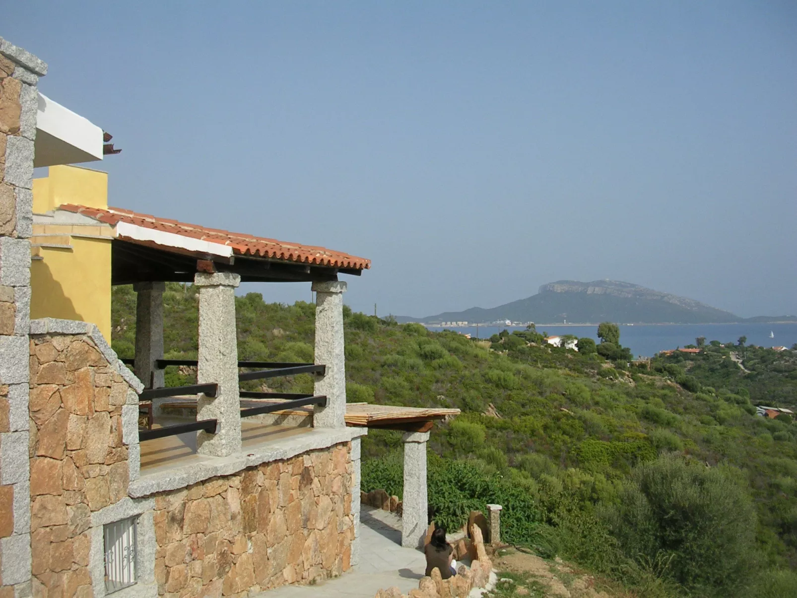 Pietra-Outside