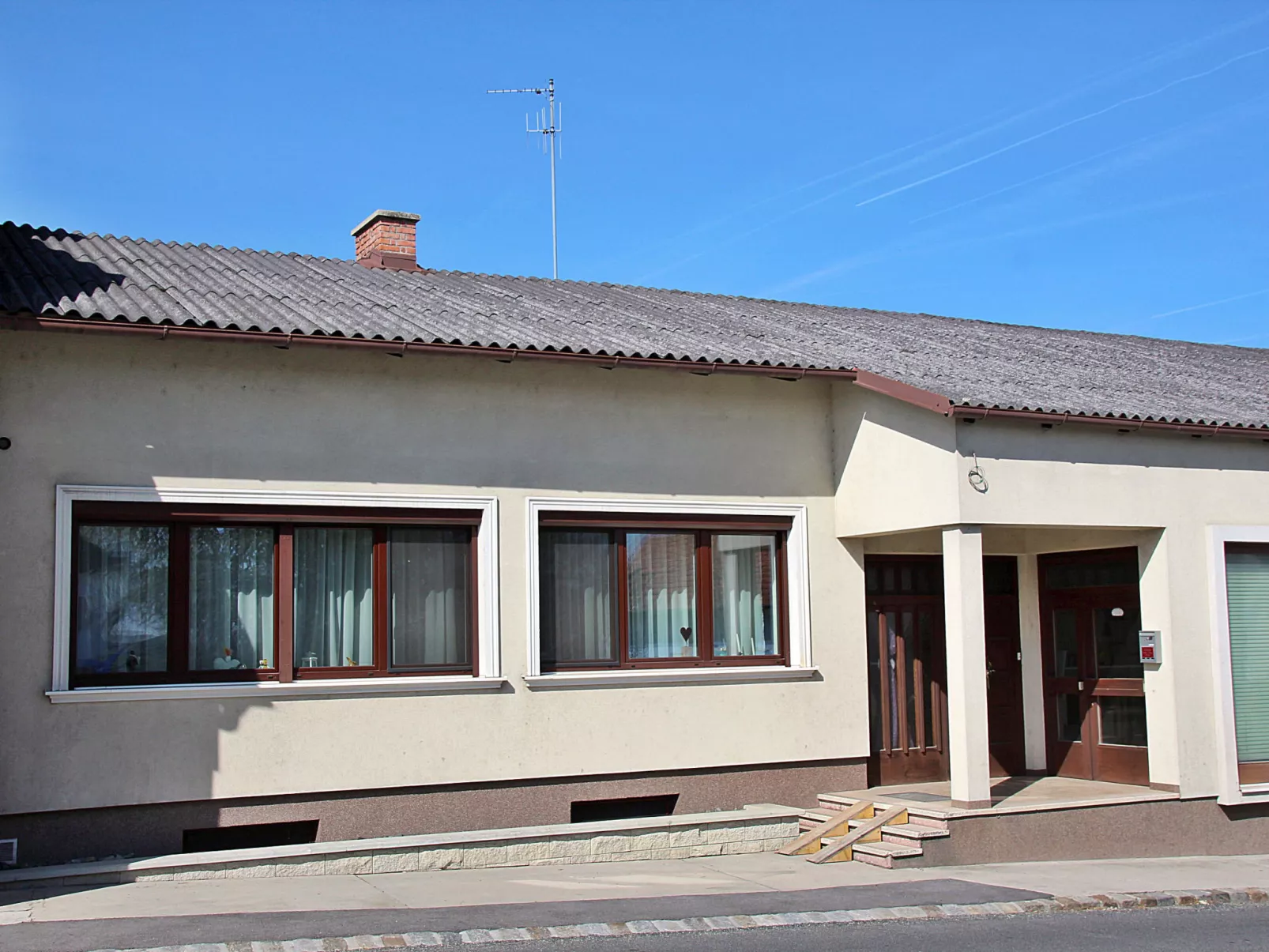 Pannonia-Outside