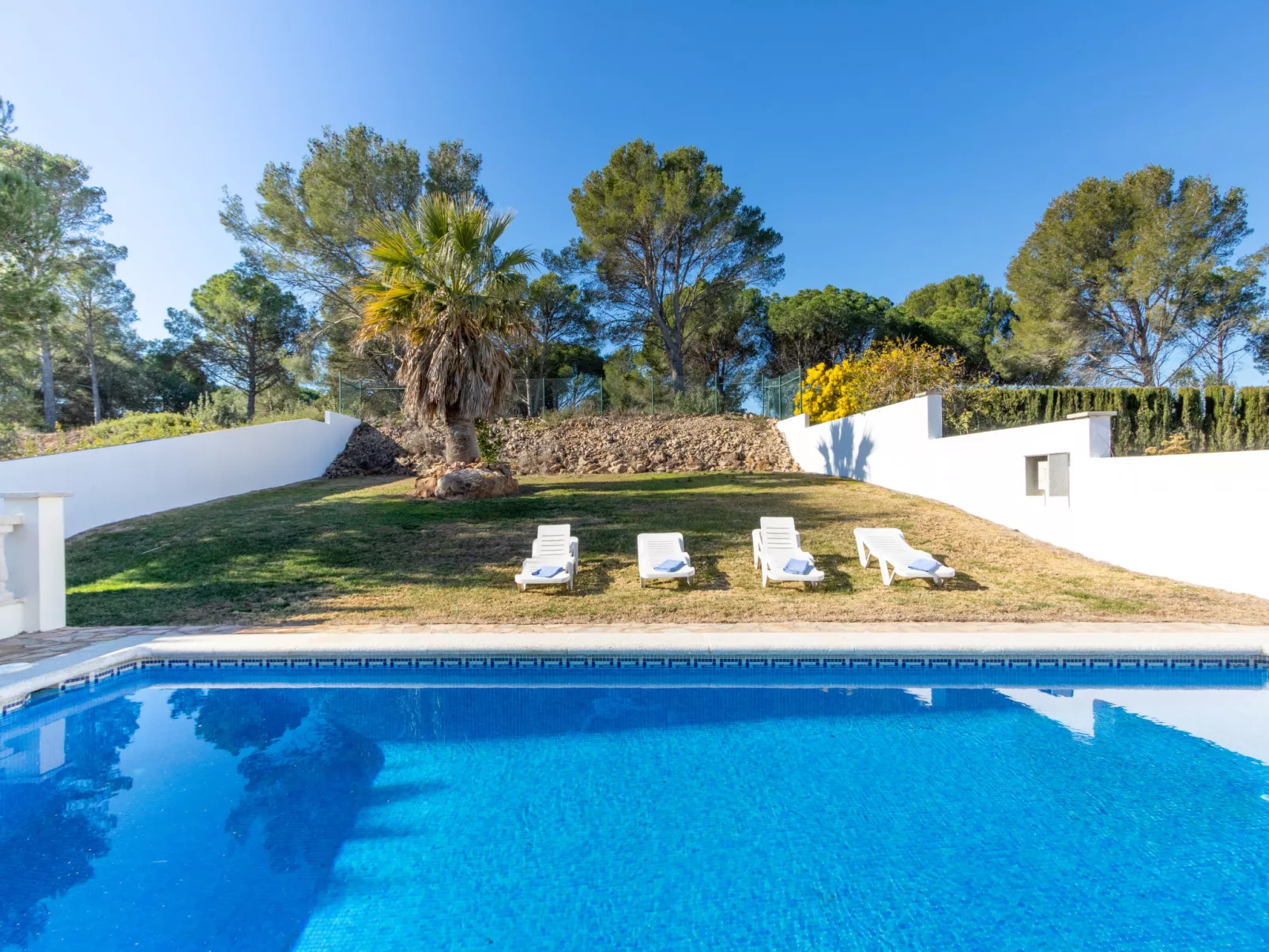  Villa Marc-Outside