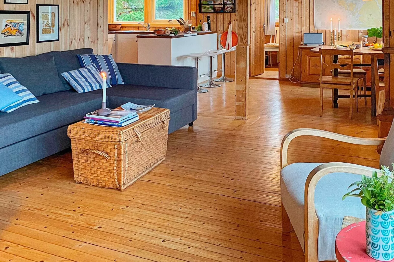 Serene Seaside Retreat in Vesteroy-By Traum