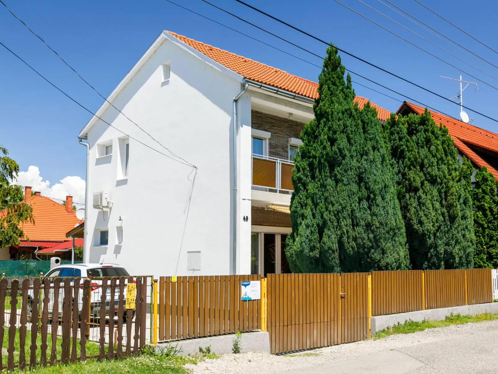Bercsényi-Outside