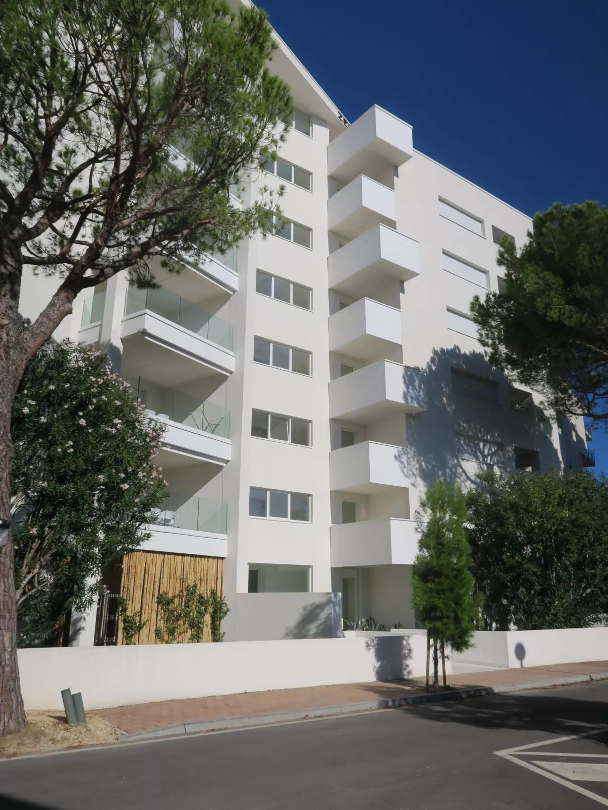 Zero5.Zero5 Residence-Outside