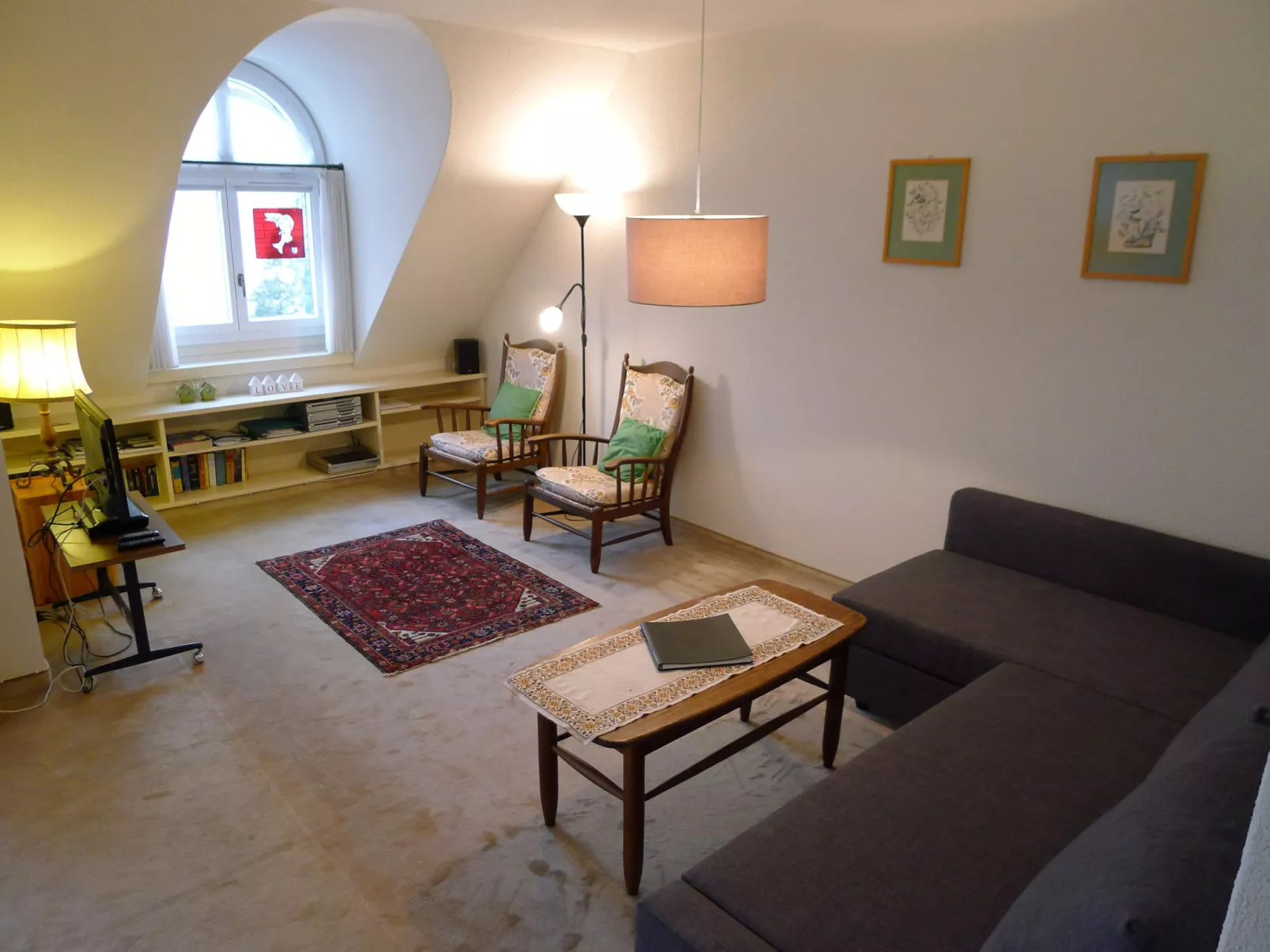 Apartment 10-Drinnen