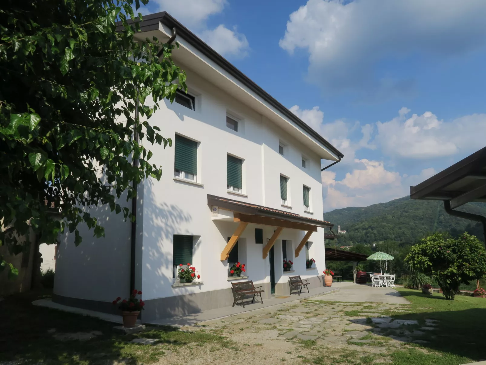 Casa Amica-Outside