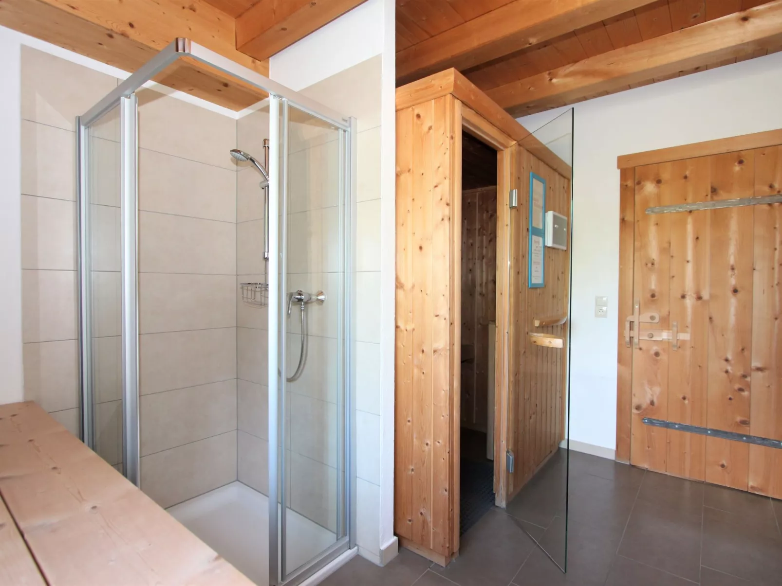 Chalet Alois-Dedans