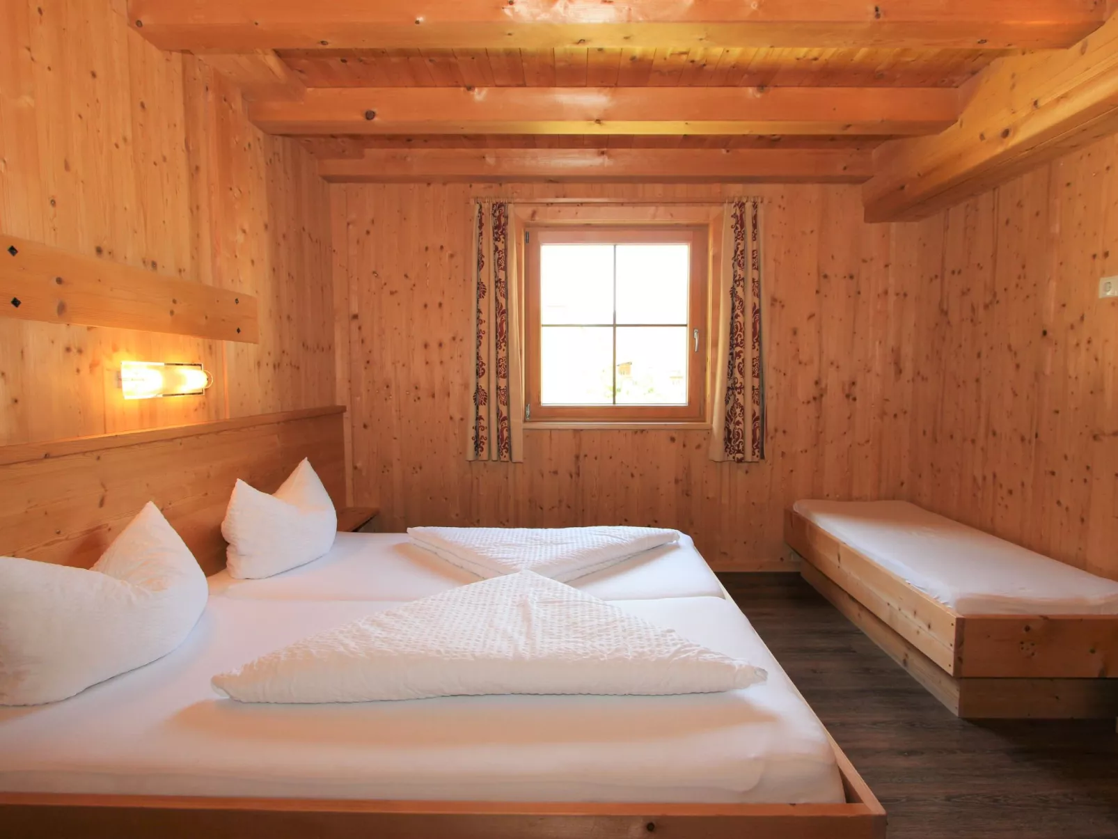 Chalet Alois-Dedans