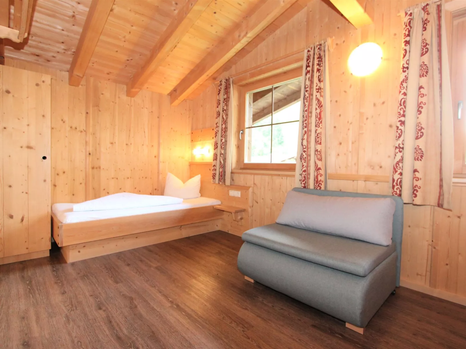 Chalet Alois-Dedans