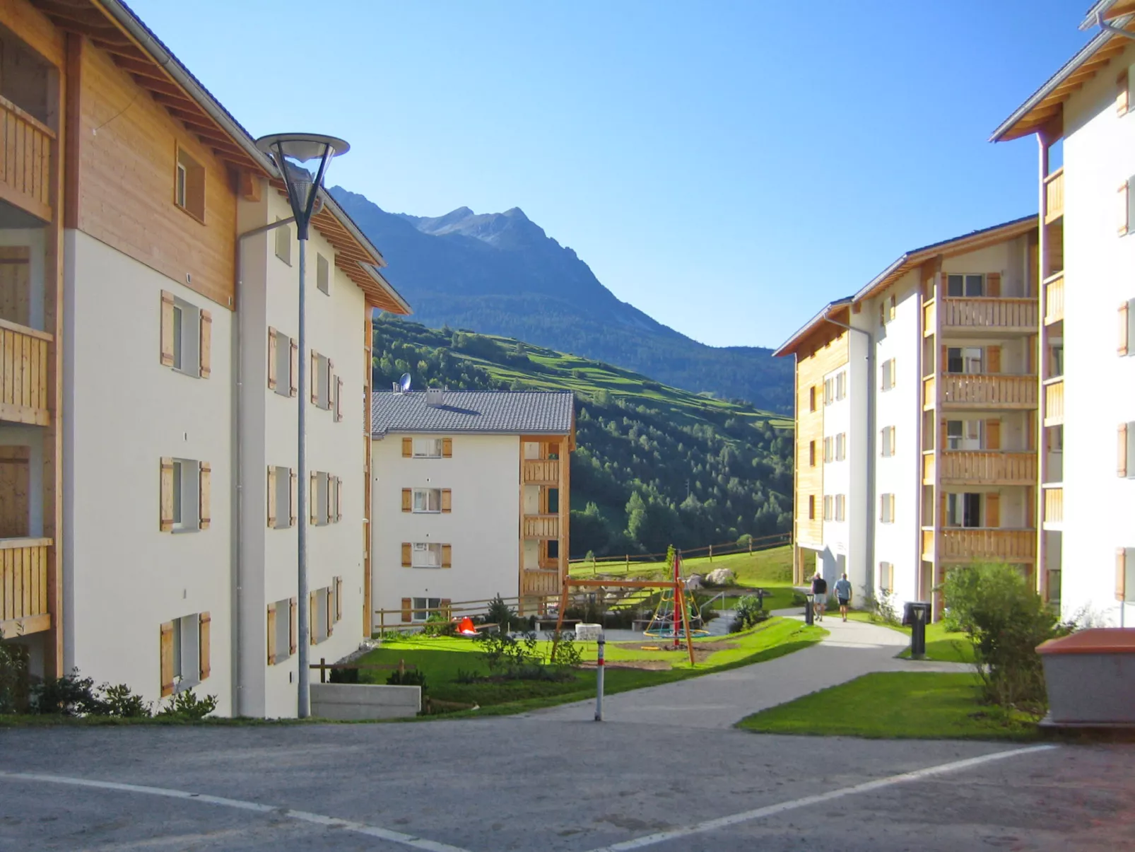 Surses Alpin-Outside