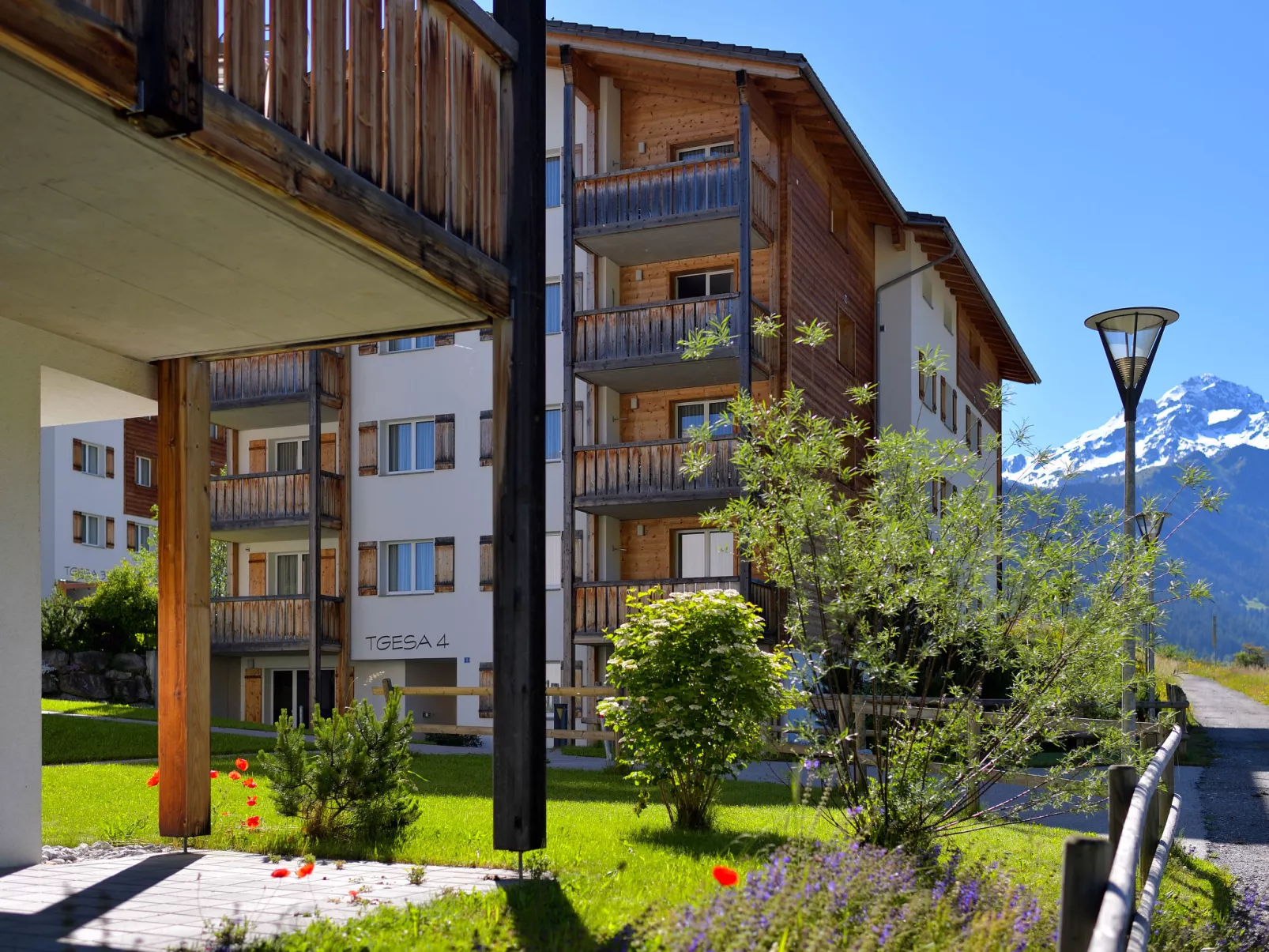 Surses Alpin-Outside
