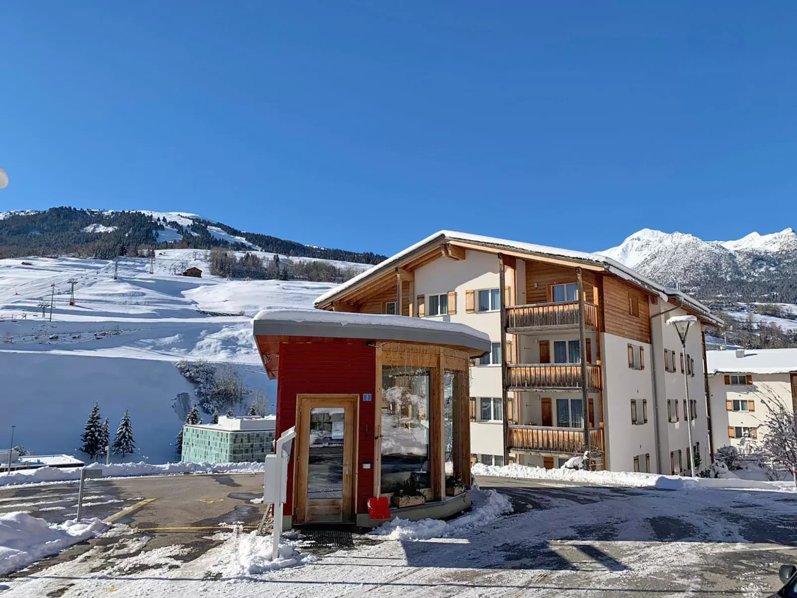 Surses Alpin-Outside
