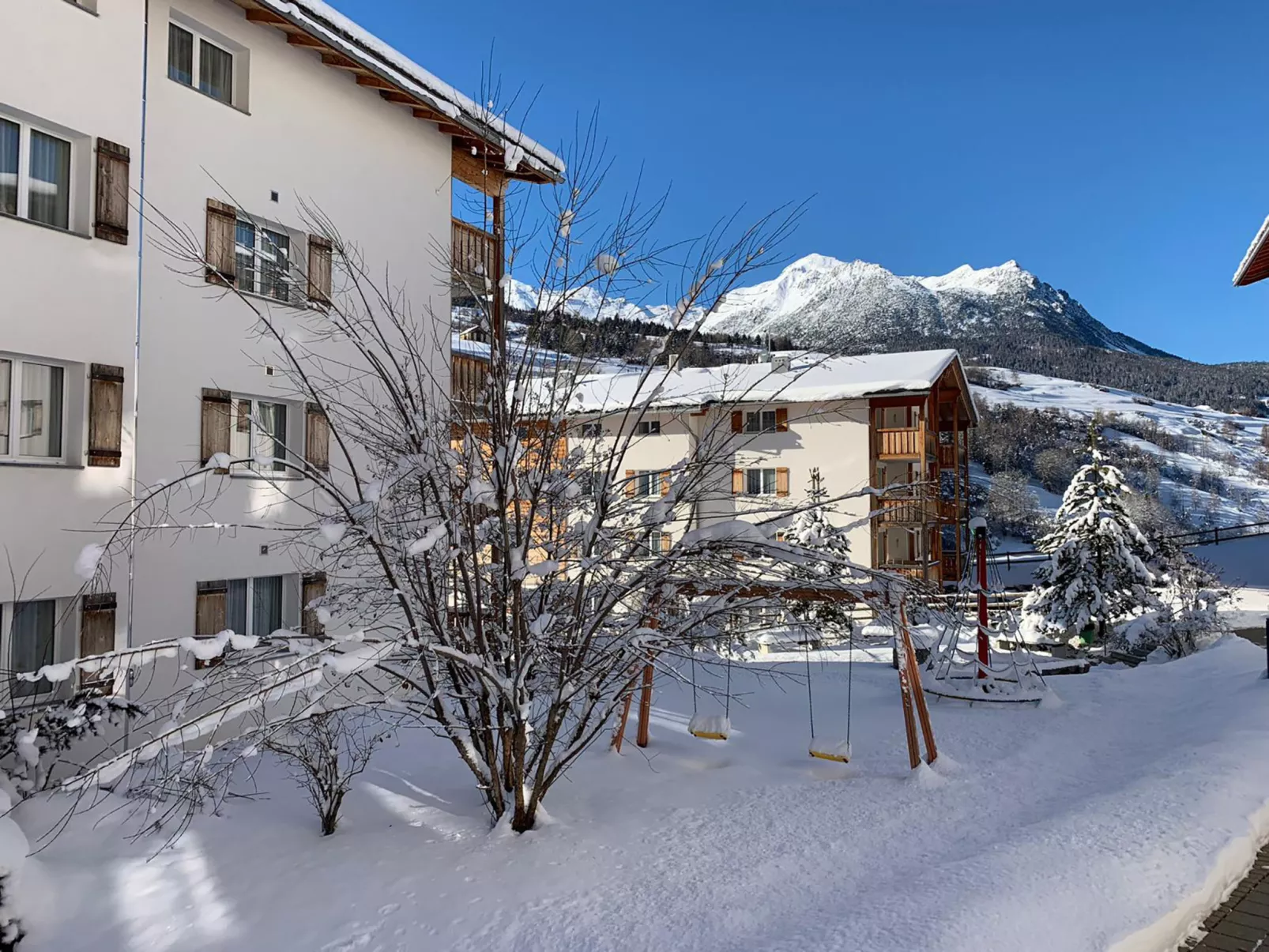 Surses Alpin-Outside
