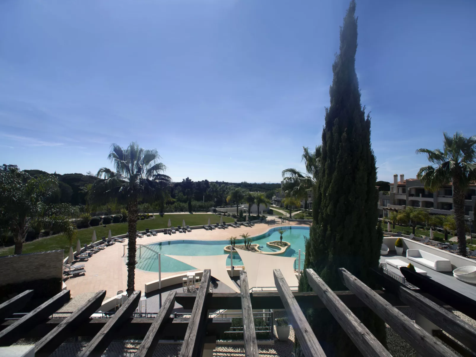 Pine Hills Coral-Outside