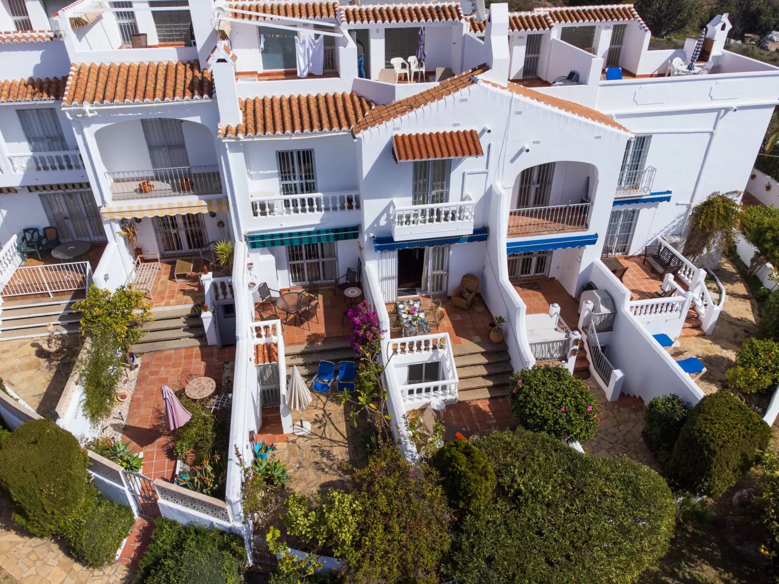 Jardines de Nerja-Inside