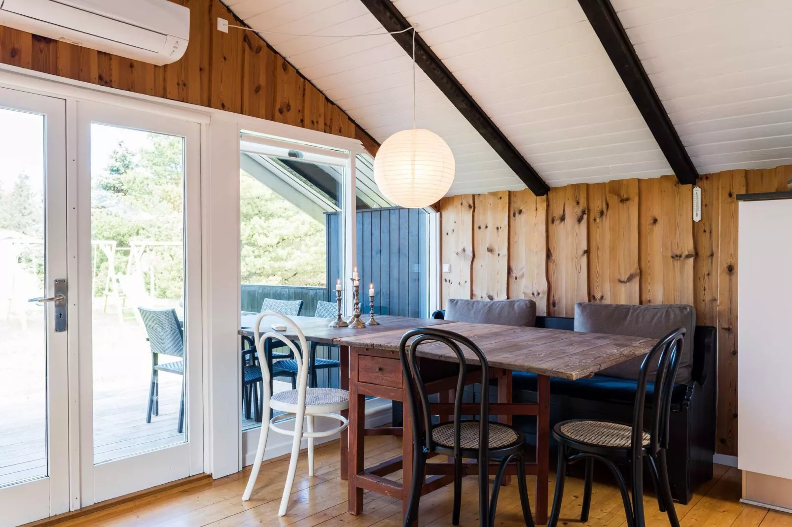 Cozy Cottage Retreat in Blavand-By Traum-Indoor