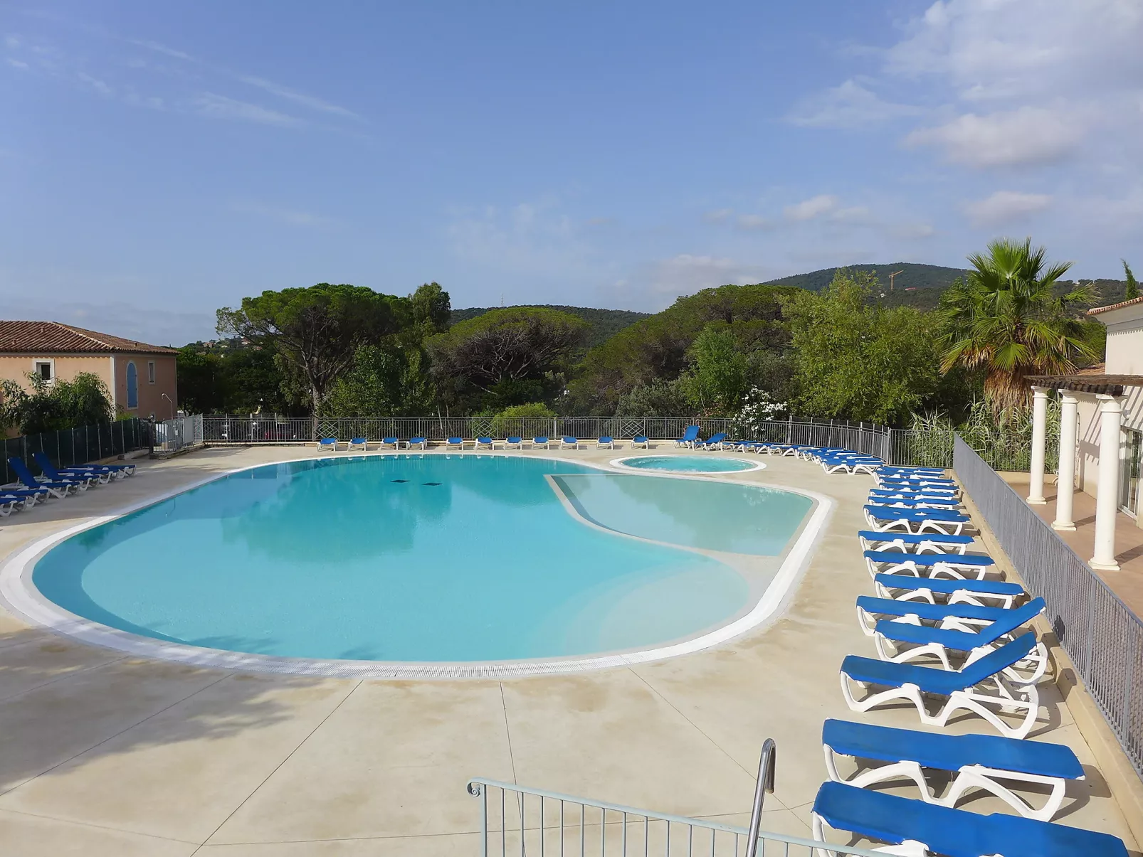 Le Domaine de Figuière-Draußen