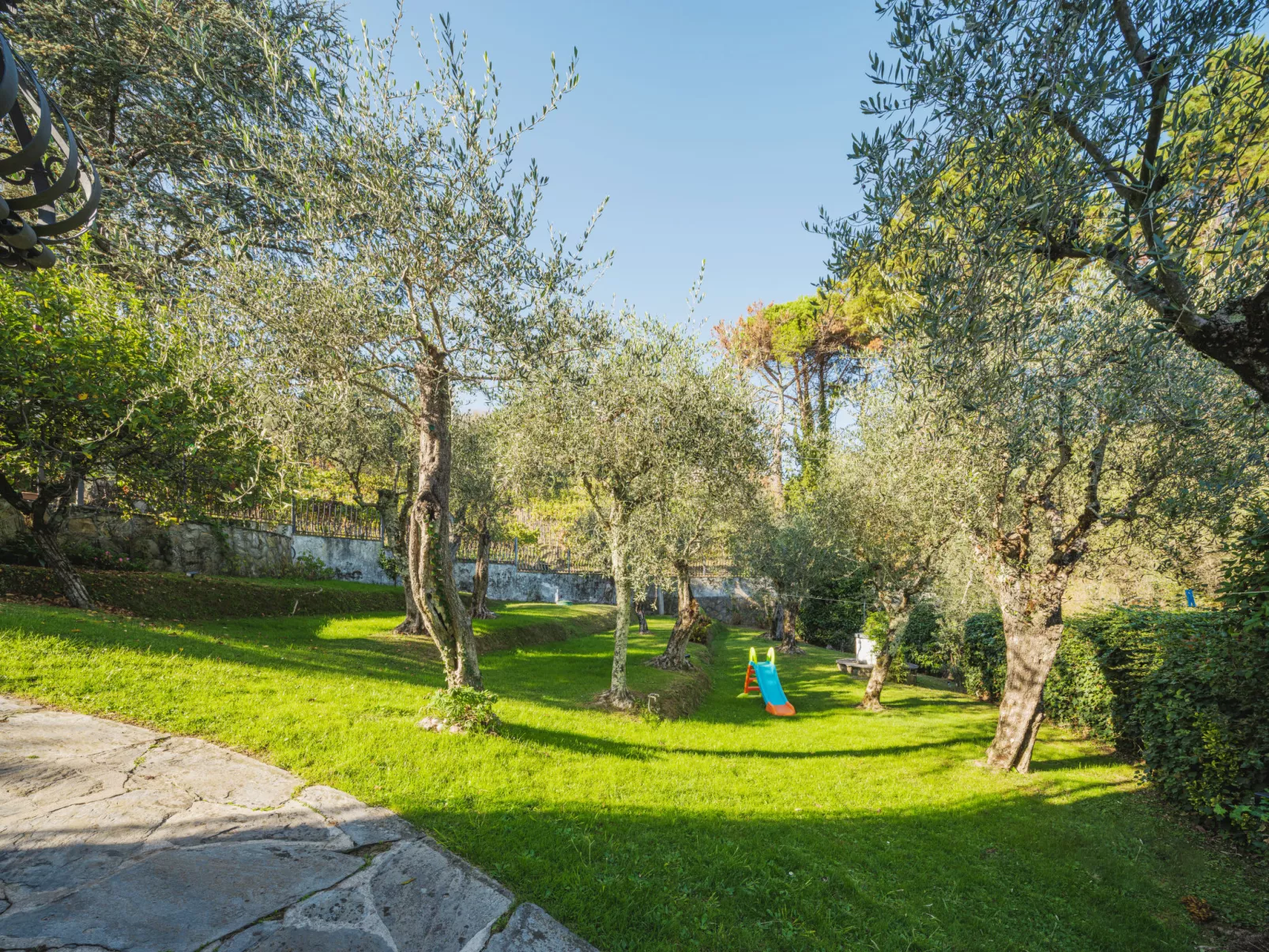 Villa Mistral-Outside