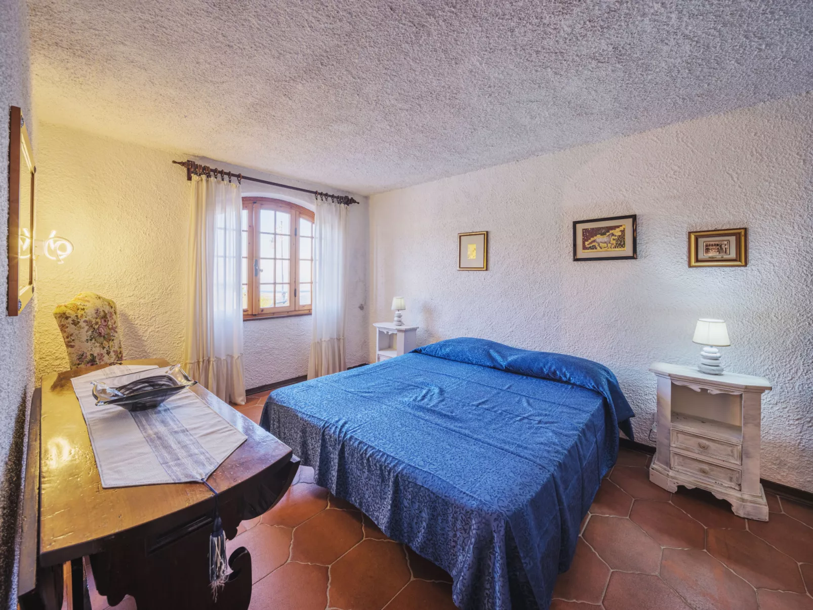 Villa Mistral-Inside
