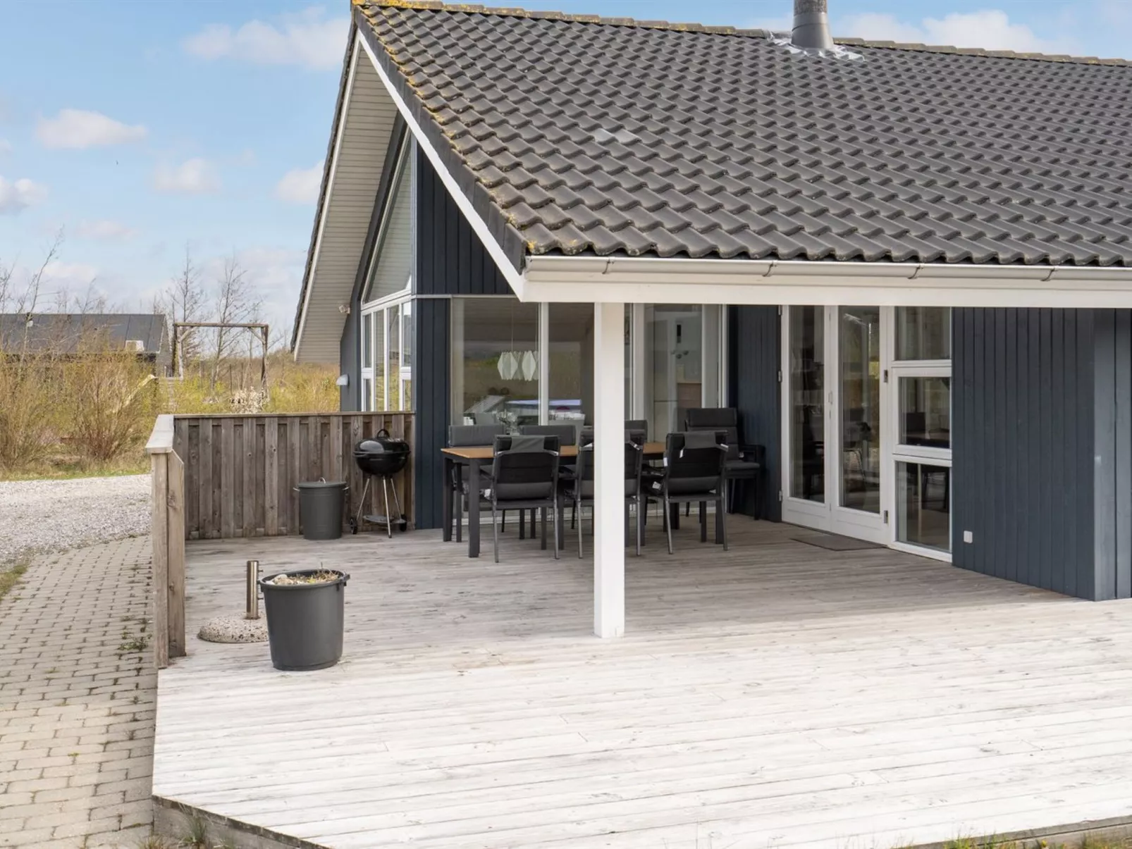 "Asel" - 4km from the sea-Outside