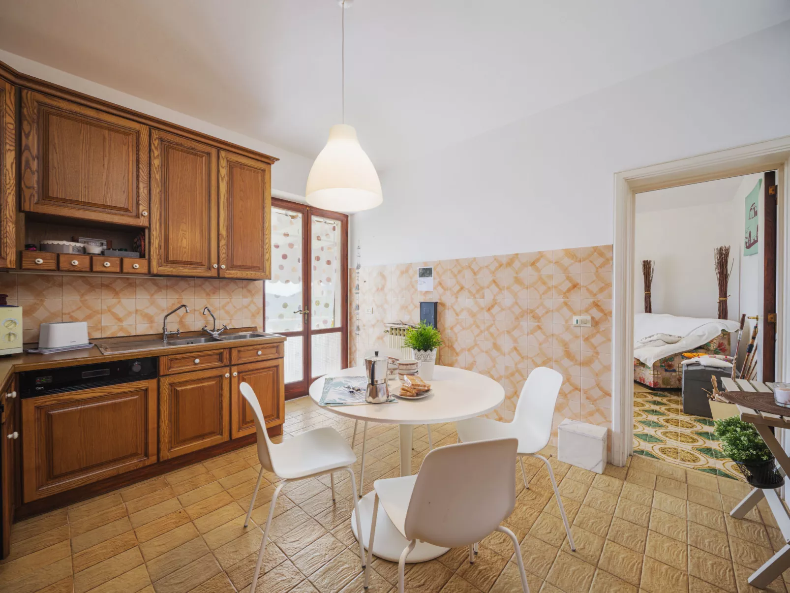 Casa Giulia-Inside