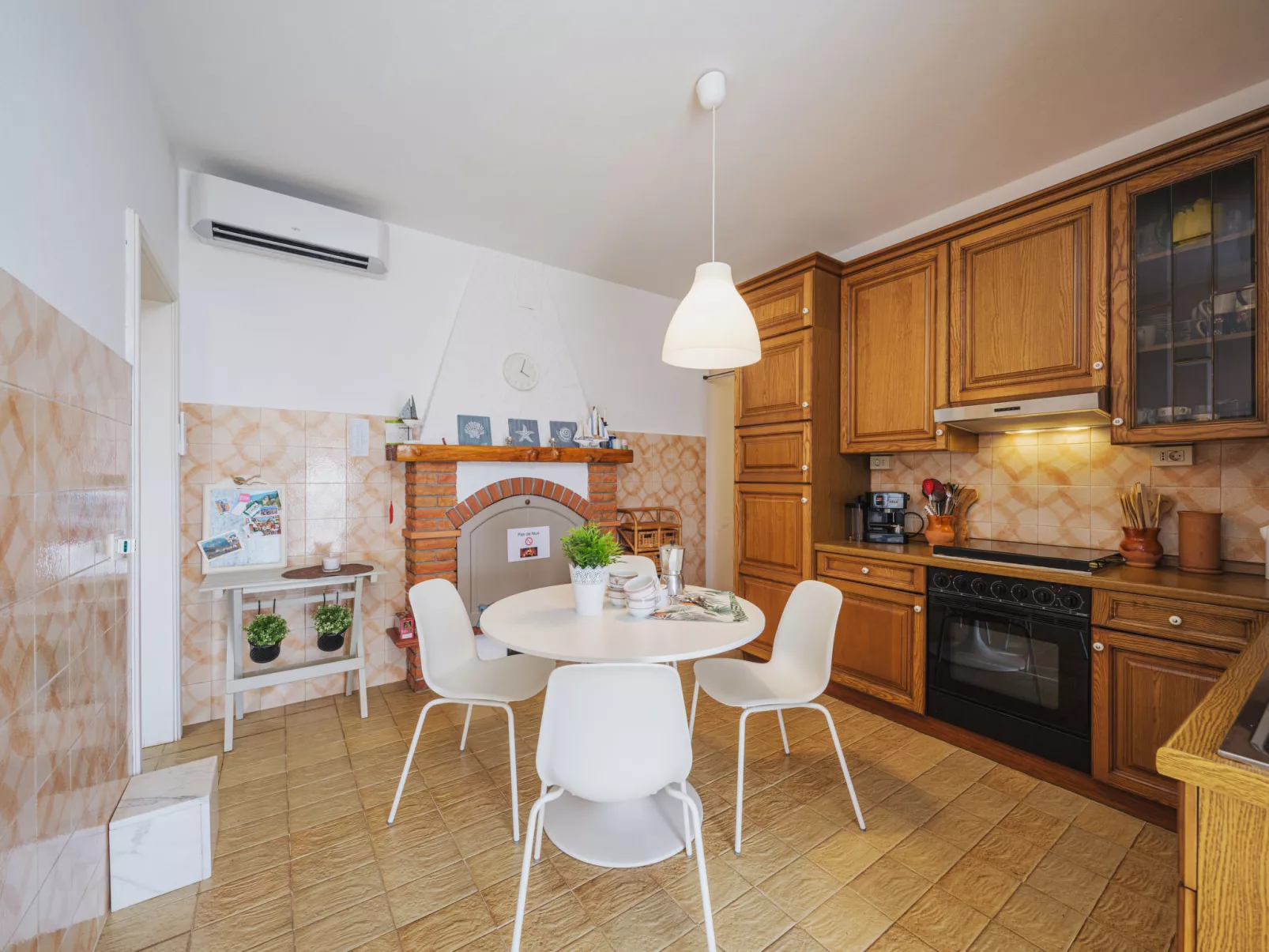 Casa Giulia-Inside