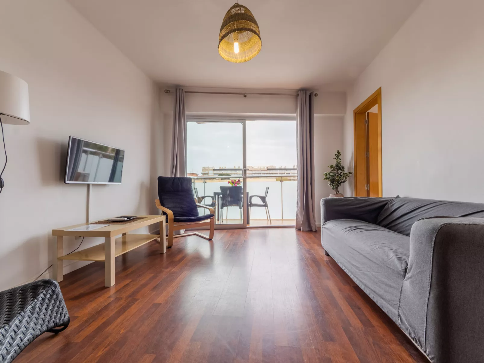 Terecel Salou-Drinnen