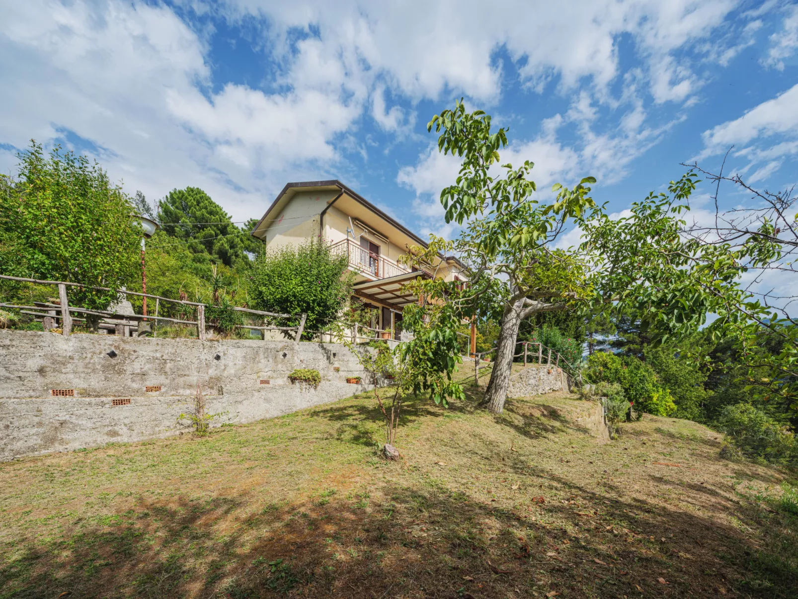 Casa Giulia-Outside