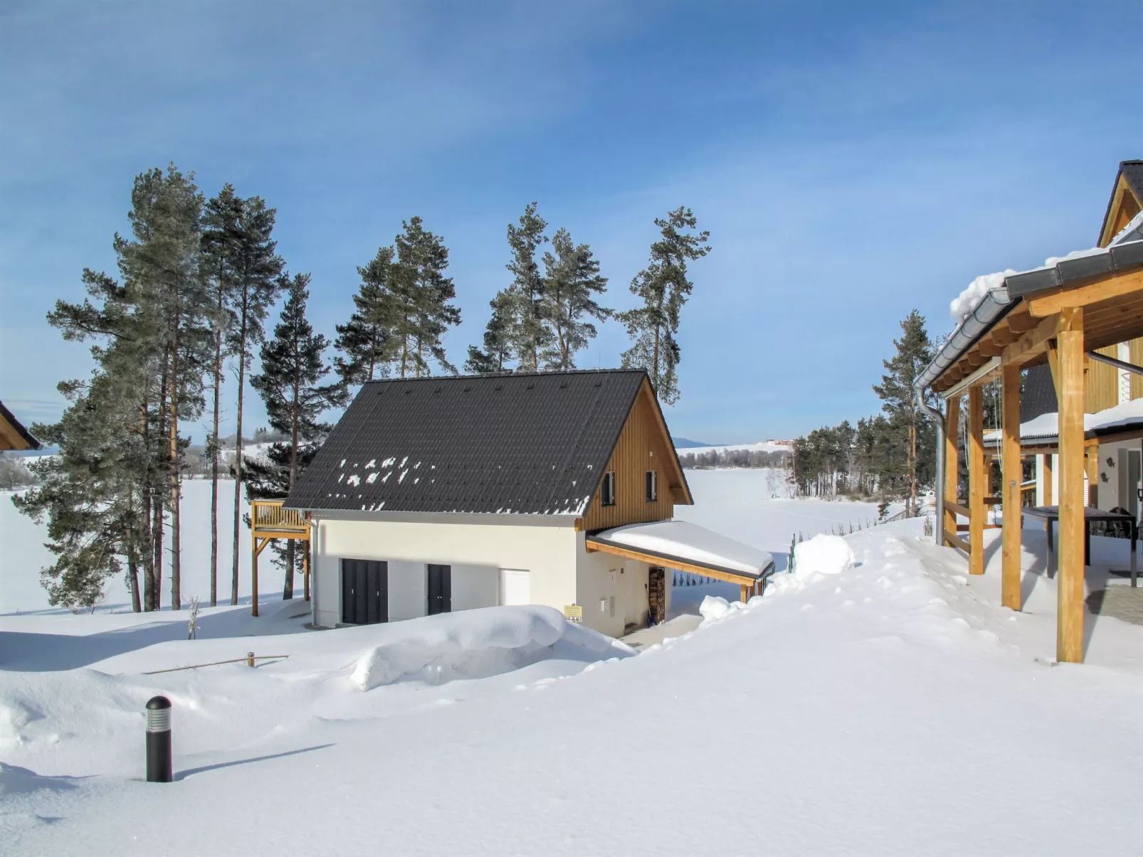 Lakeside Village 28 (+ sauna)-Dehors