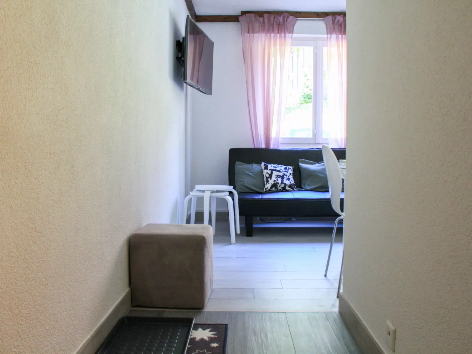 Grenat 8-Inside