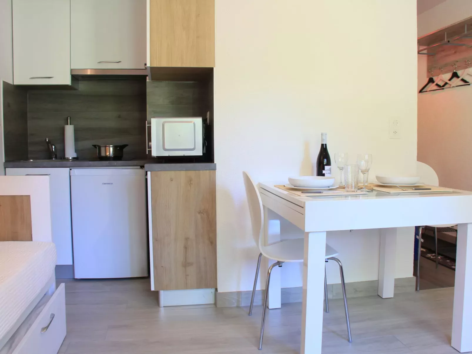Grenat 8-Inside