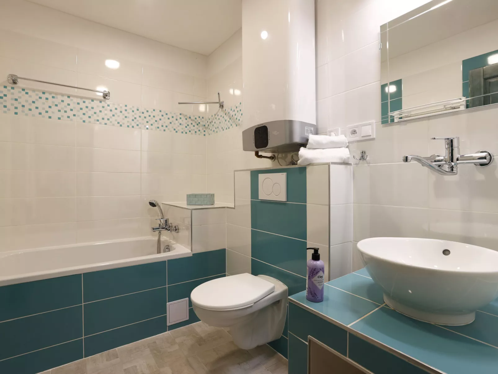 Mumlavský vodopád-Drinnen