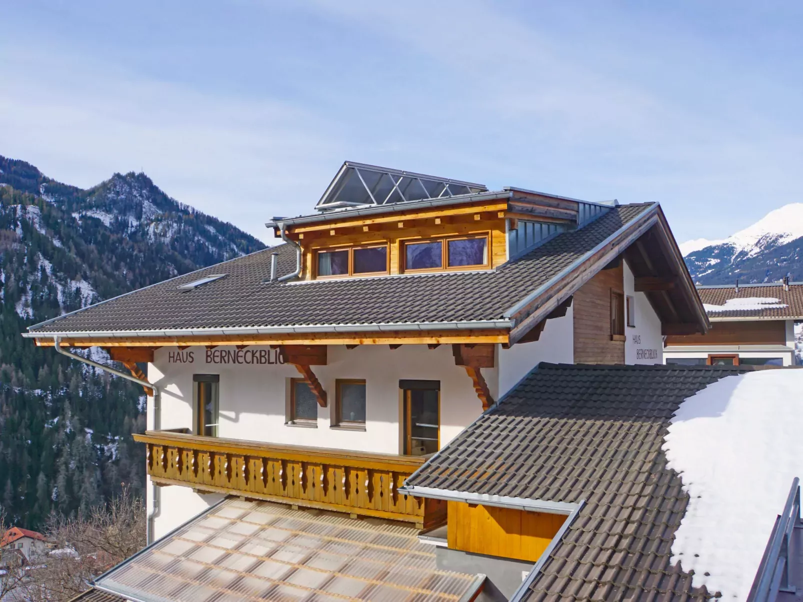 Berneckblick-Outside