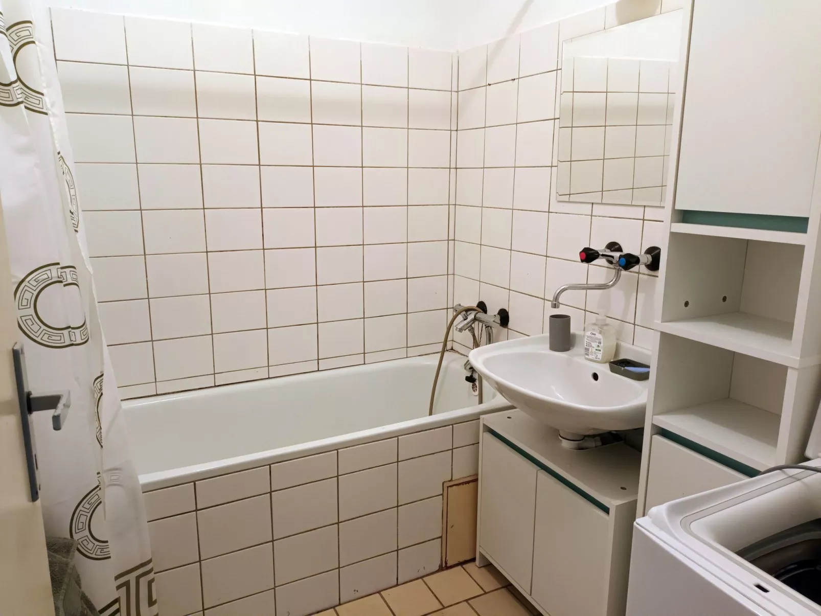 Harrachov 582-Inside