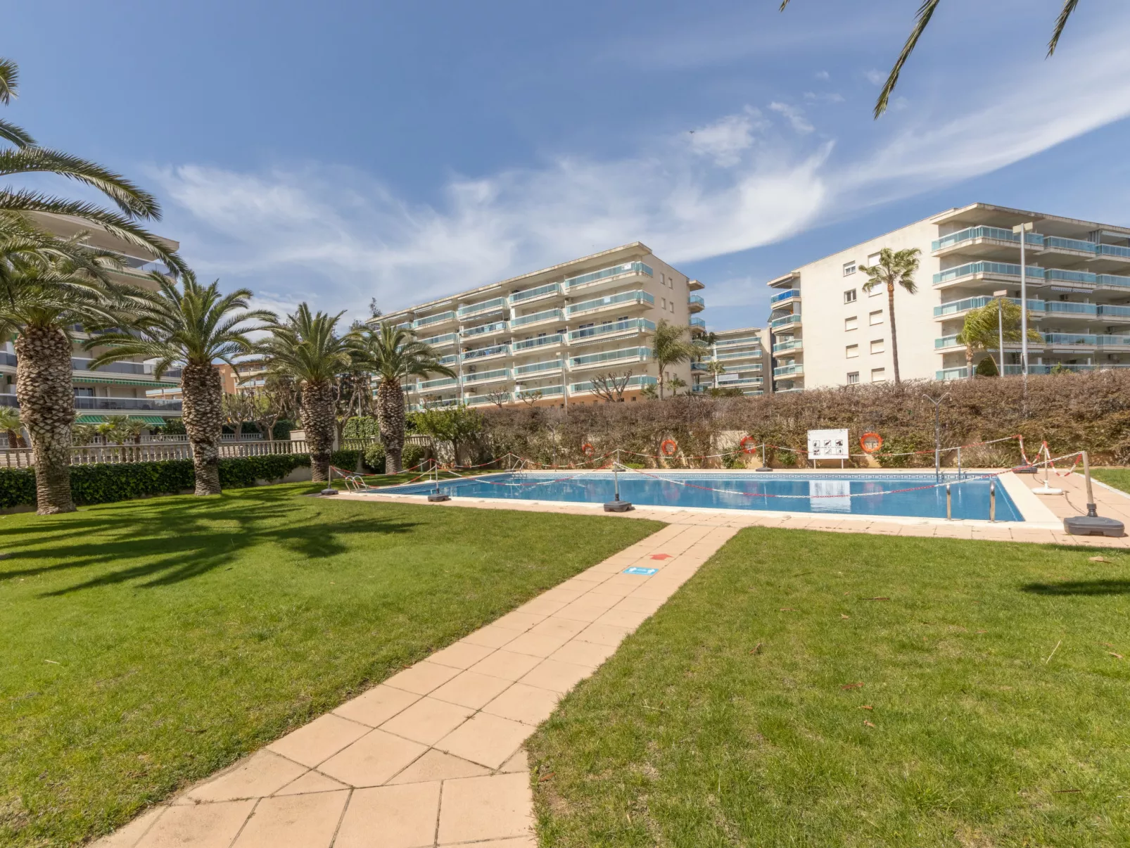 Living Park-Outside