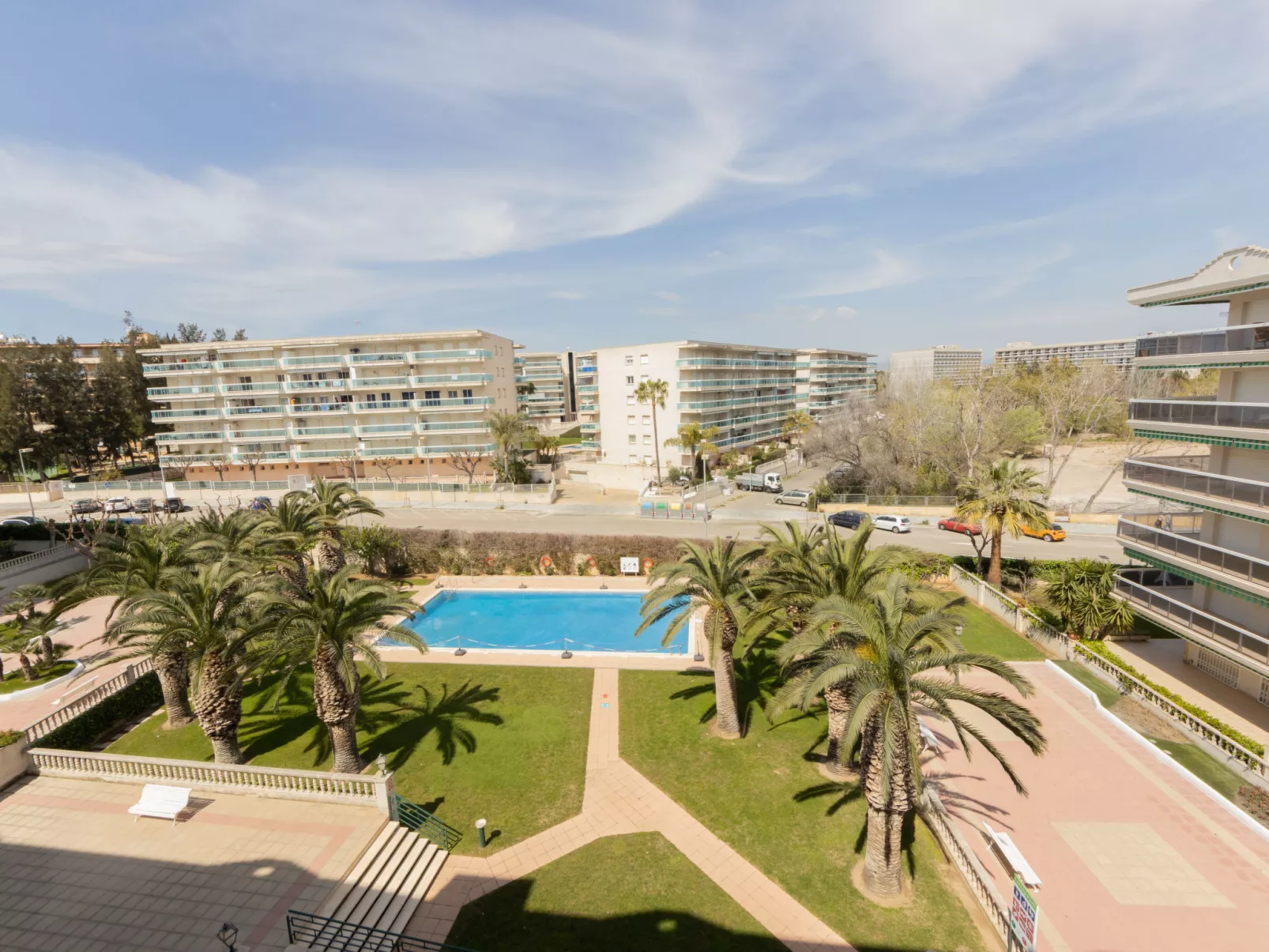Living Park-Outside