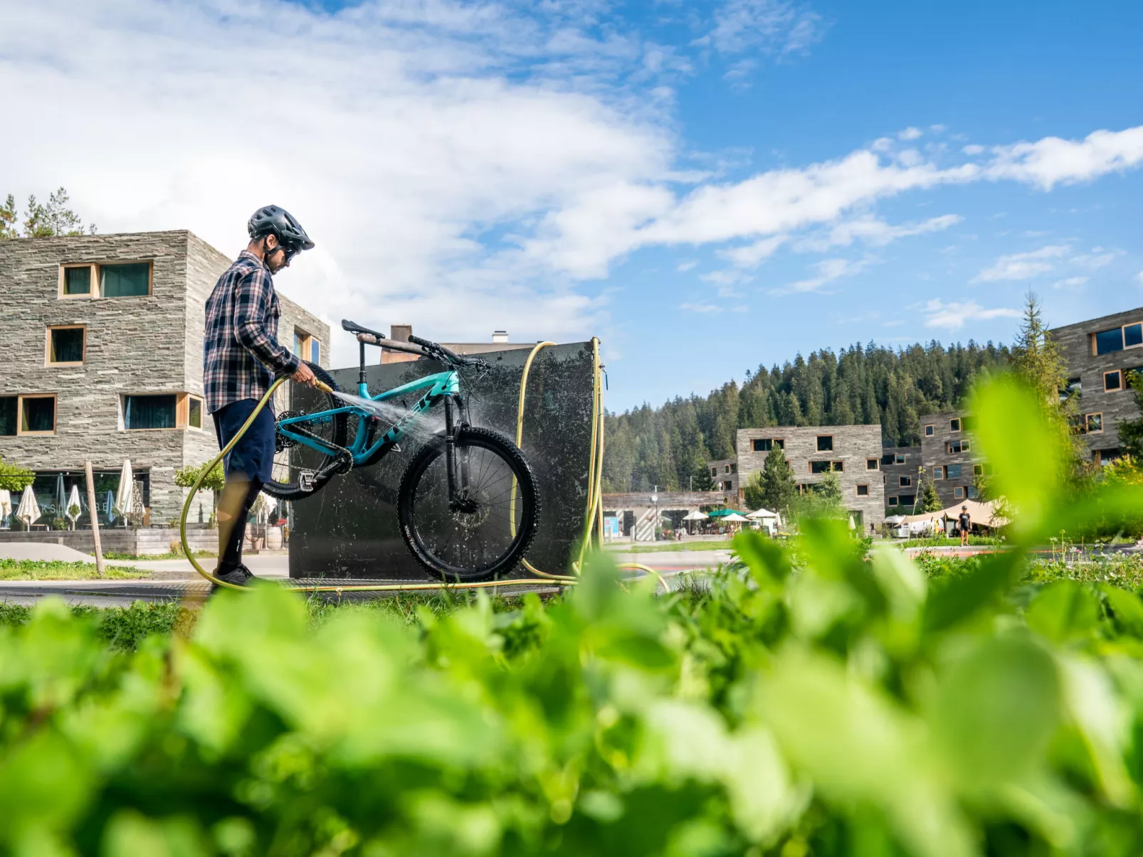 Superior Alpine-Outside