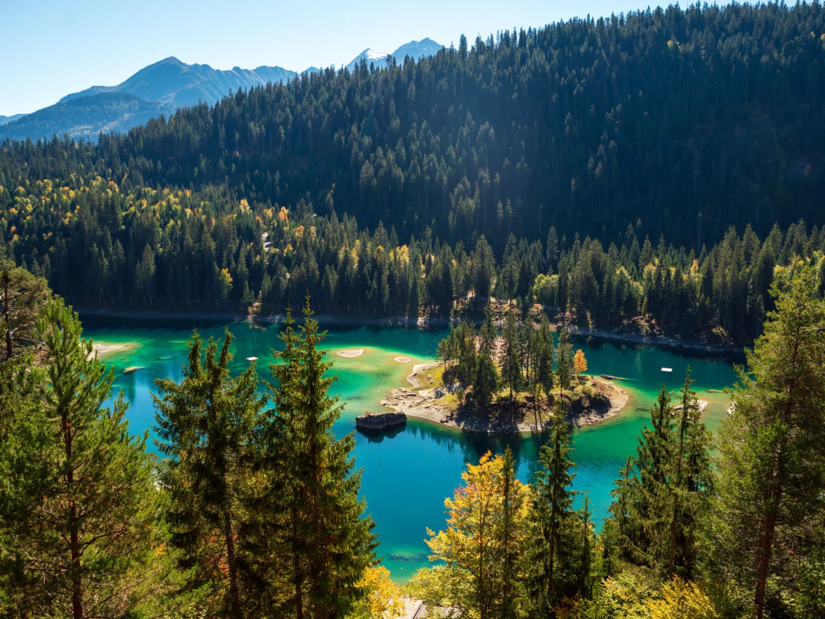 Superior Alpine-Outside