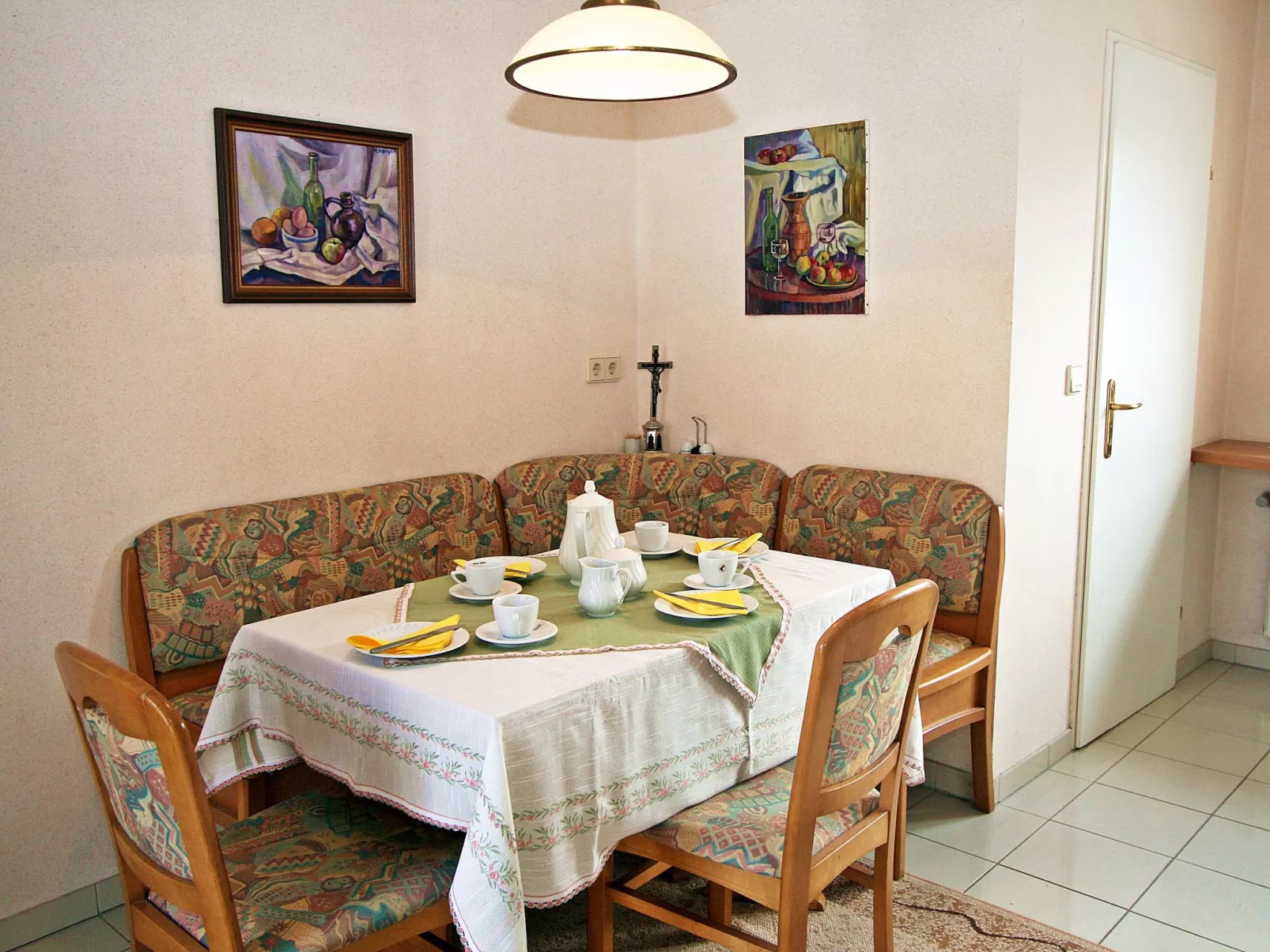 Friedl-Inside