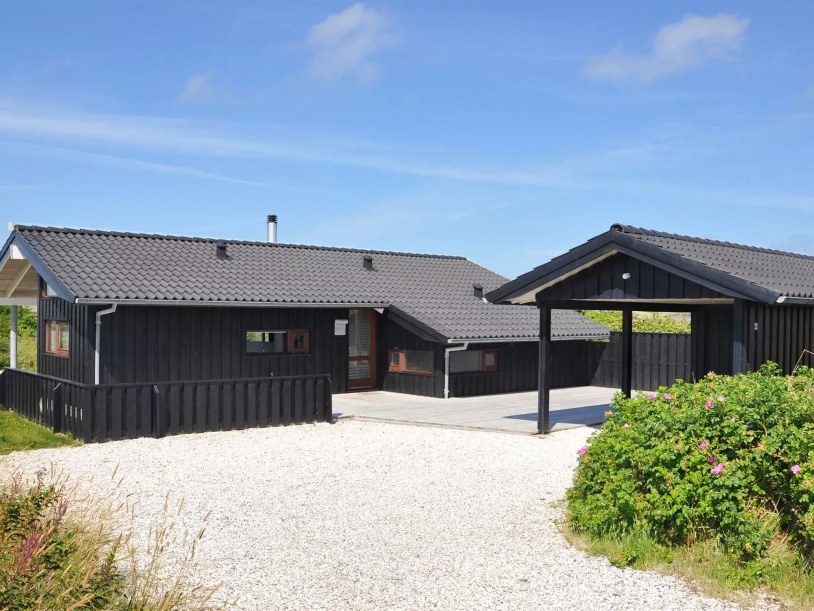 "Sigvalda" - 250m from the sea-Draußen