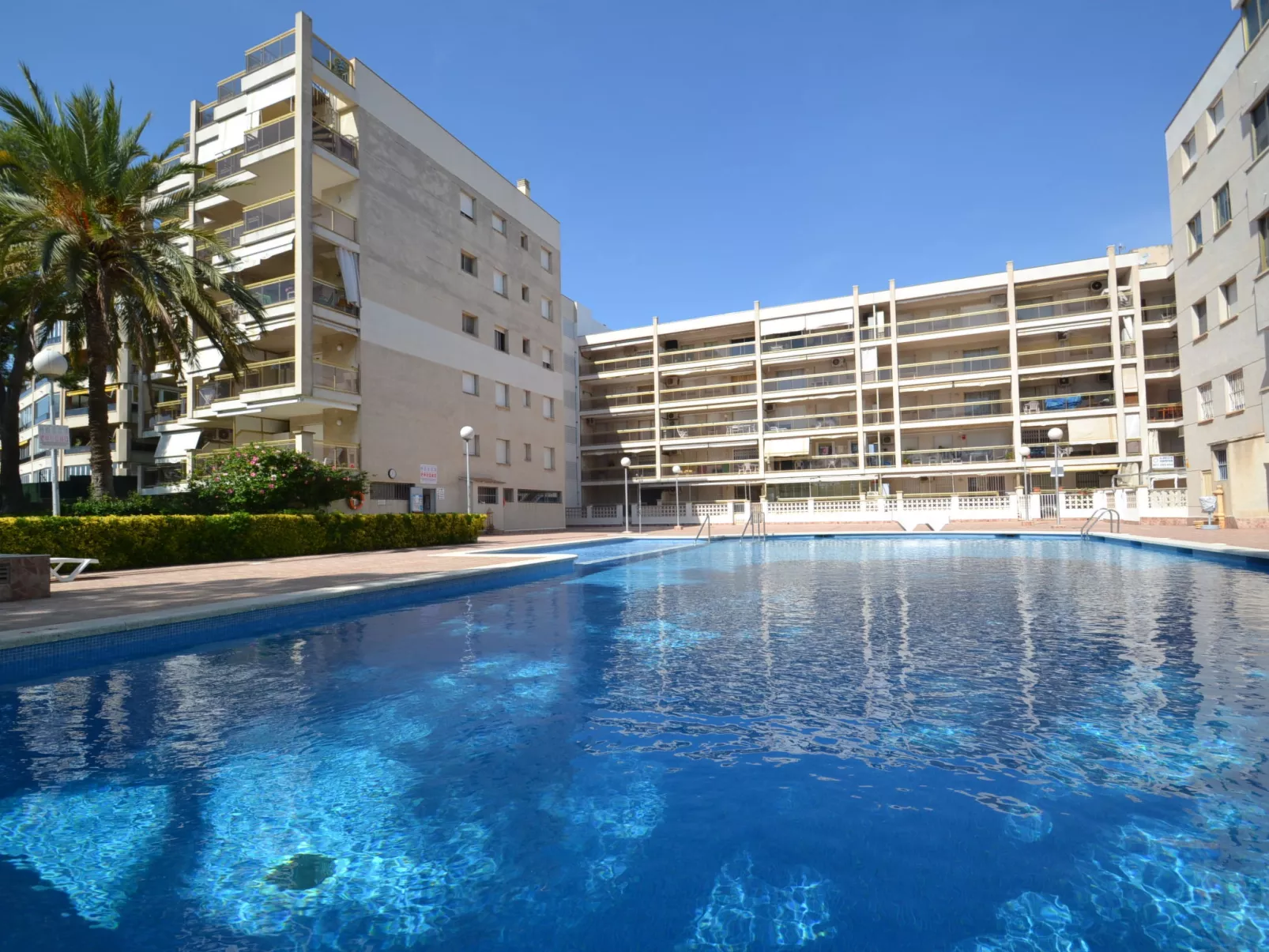 Cala Dorada 1-Outside