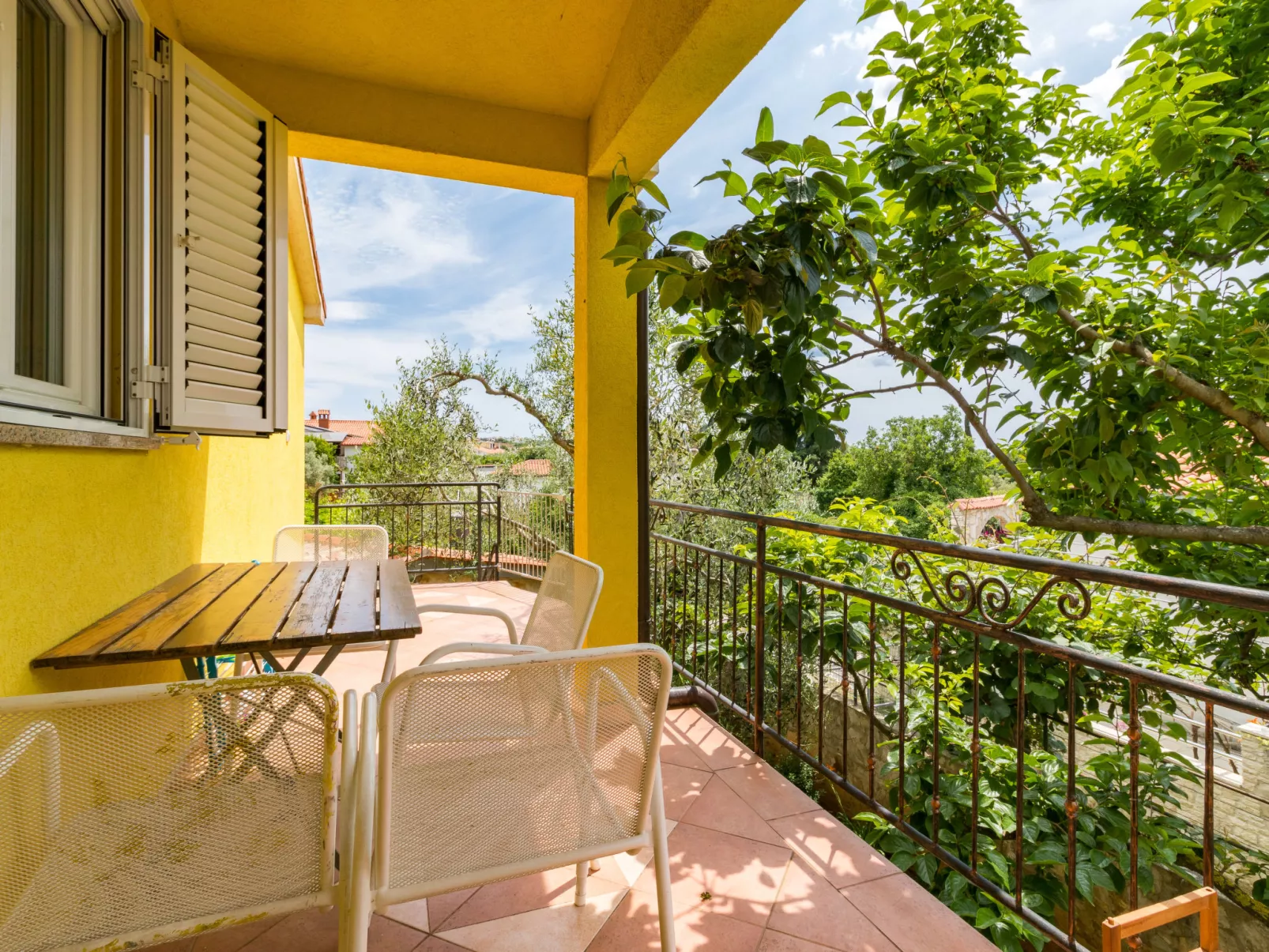 Villa Sandra-Outside