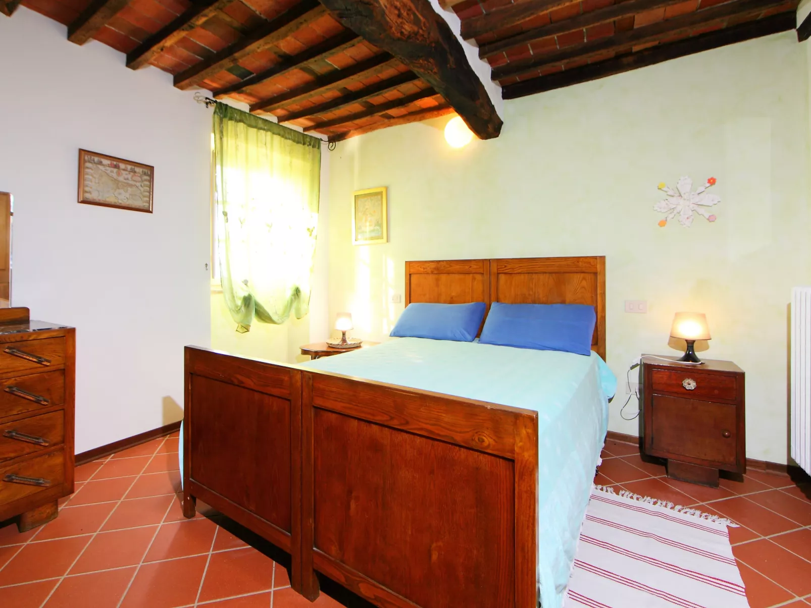 Casa di Nena-Inside
