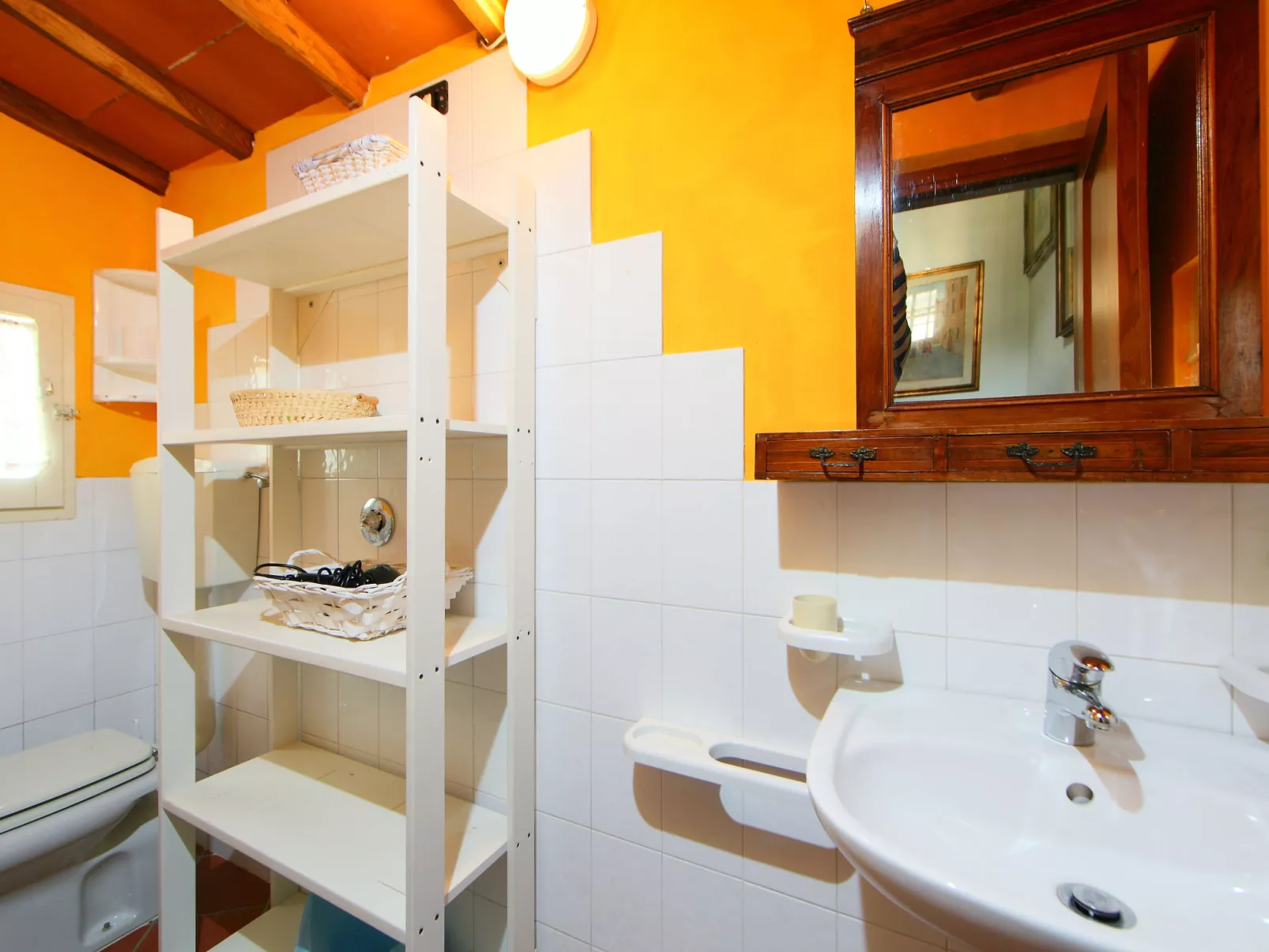 Casa di Nena-Inside