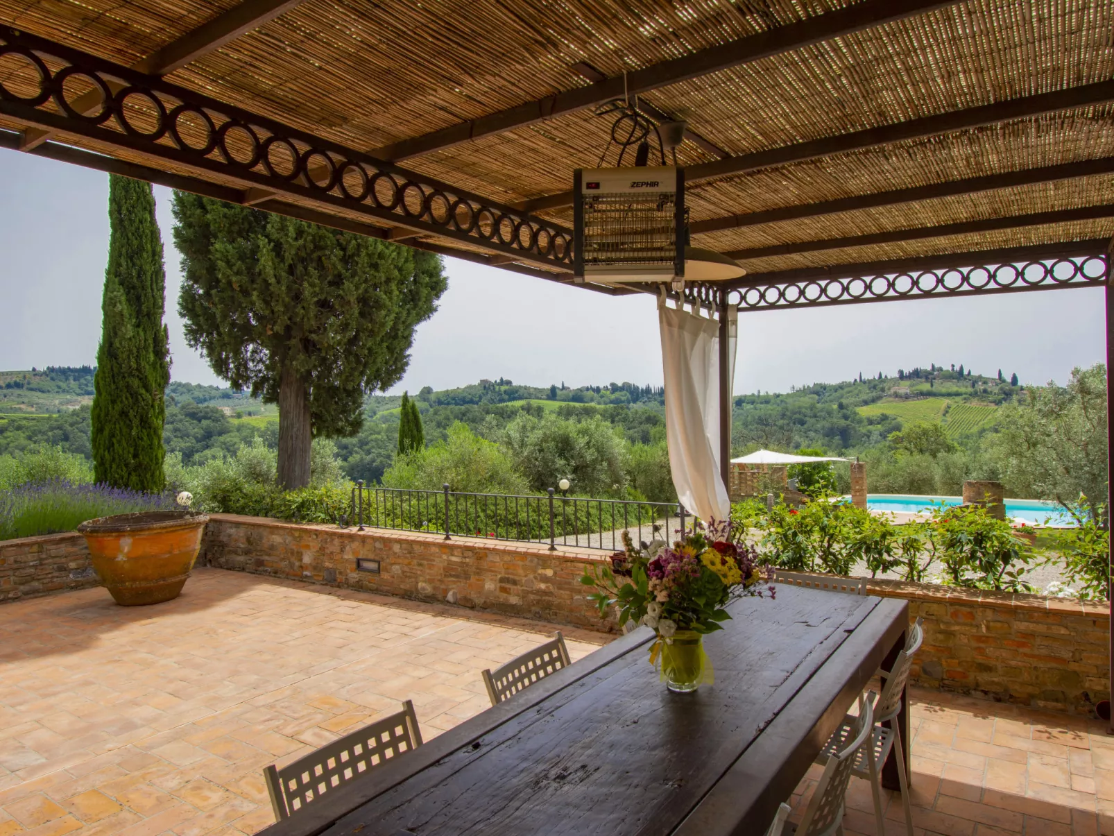 Il Casolarino-Outside