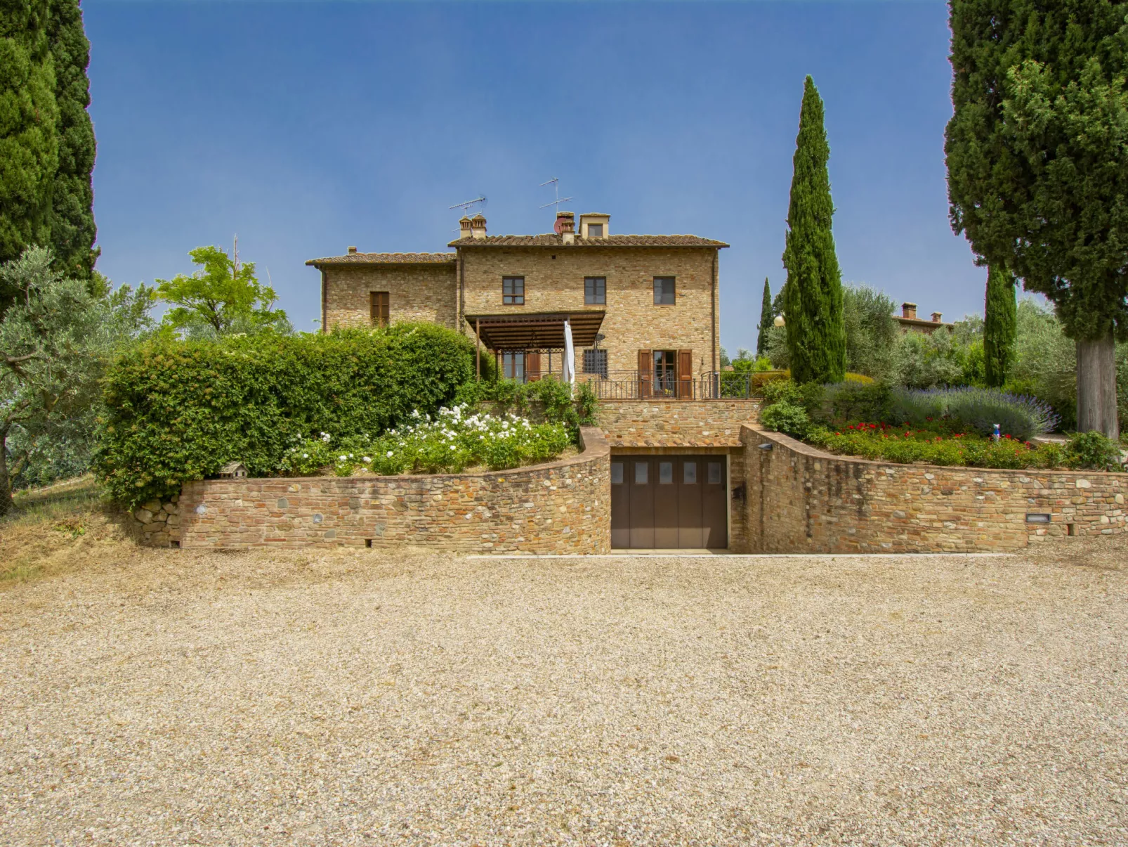 Il Casolarino-Outside