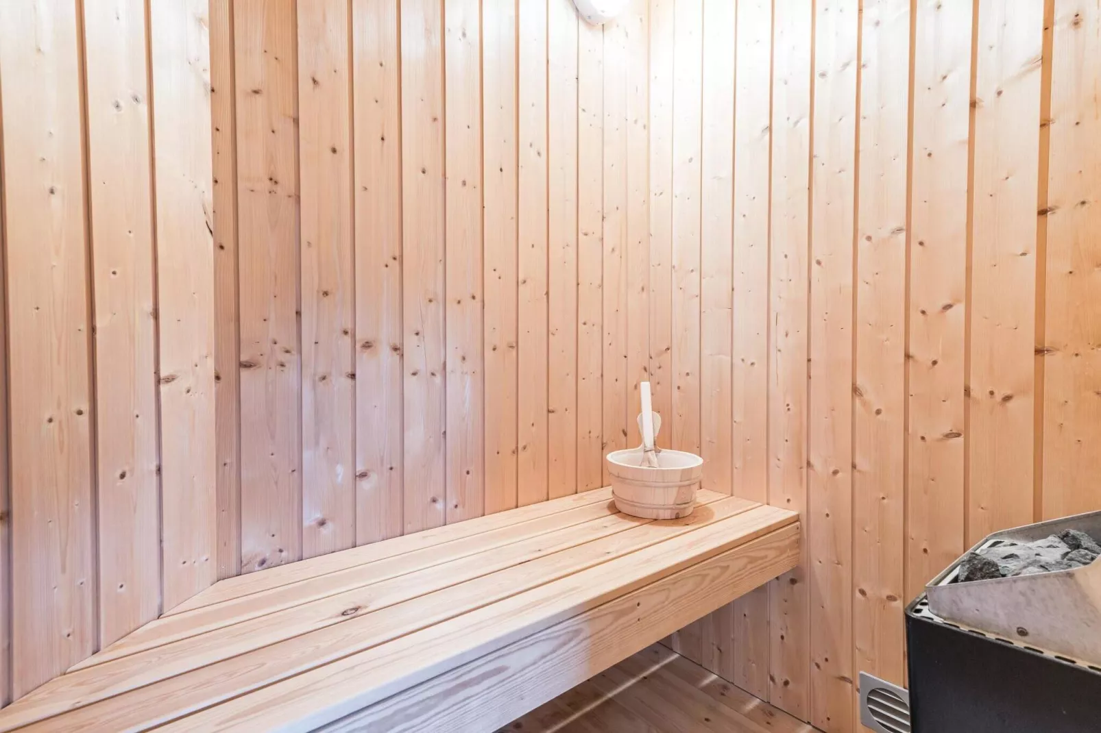 8 Personen Ferienhaus in Hemmet-Sauna