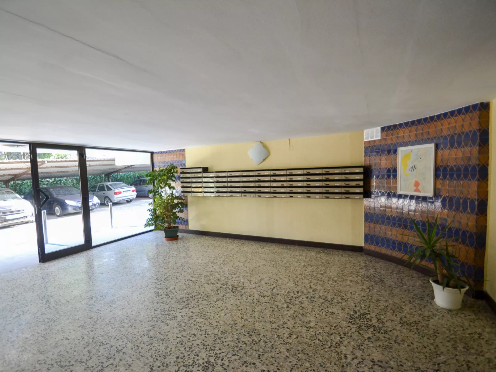Cye 6 Cap Salou-Inside