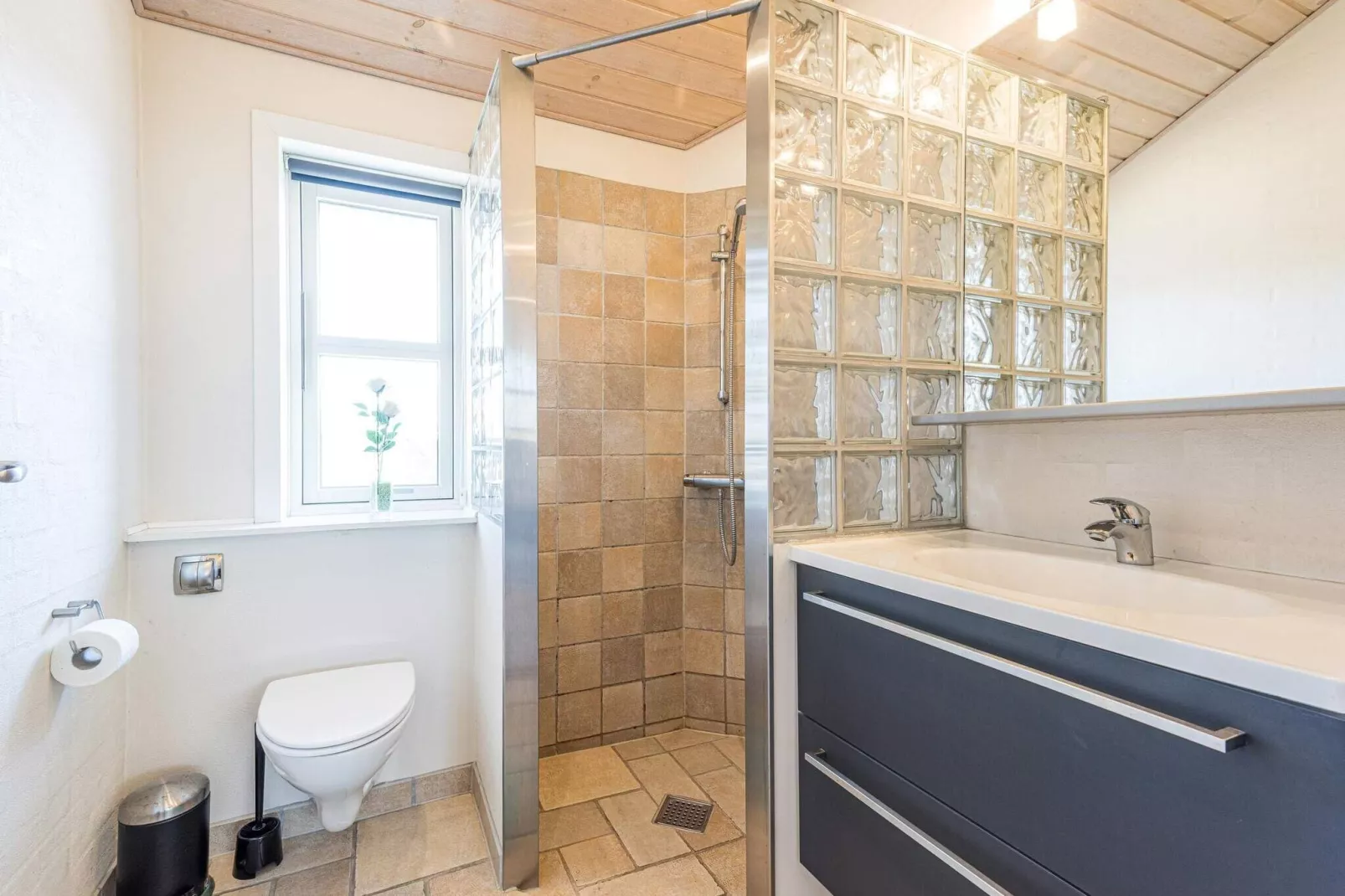 Luxurioses Refugium mit Spa and Sauna-By Traum-Innenbereich
