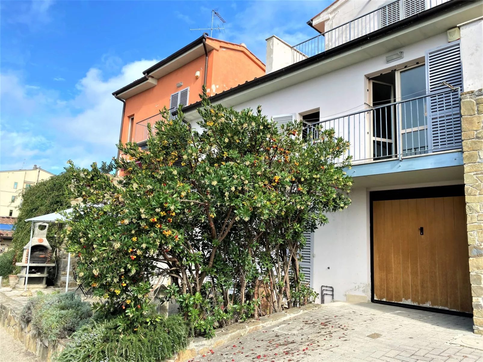 Casa Chiara-Outside