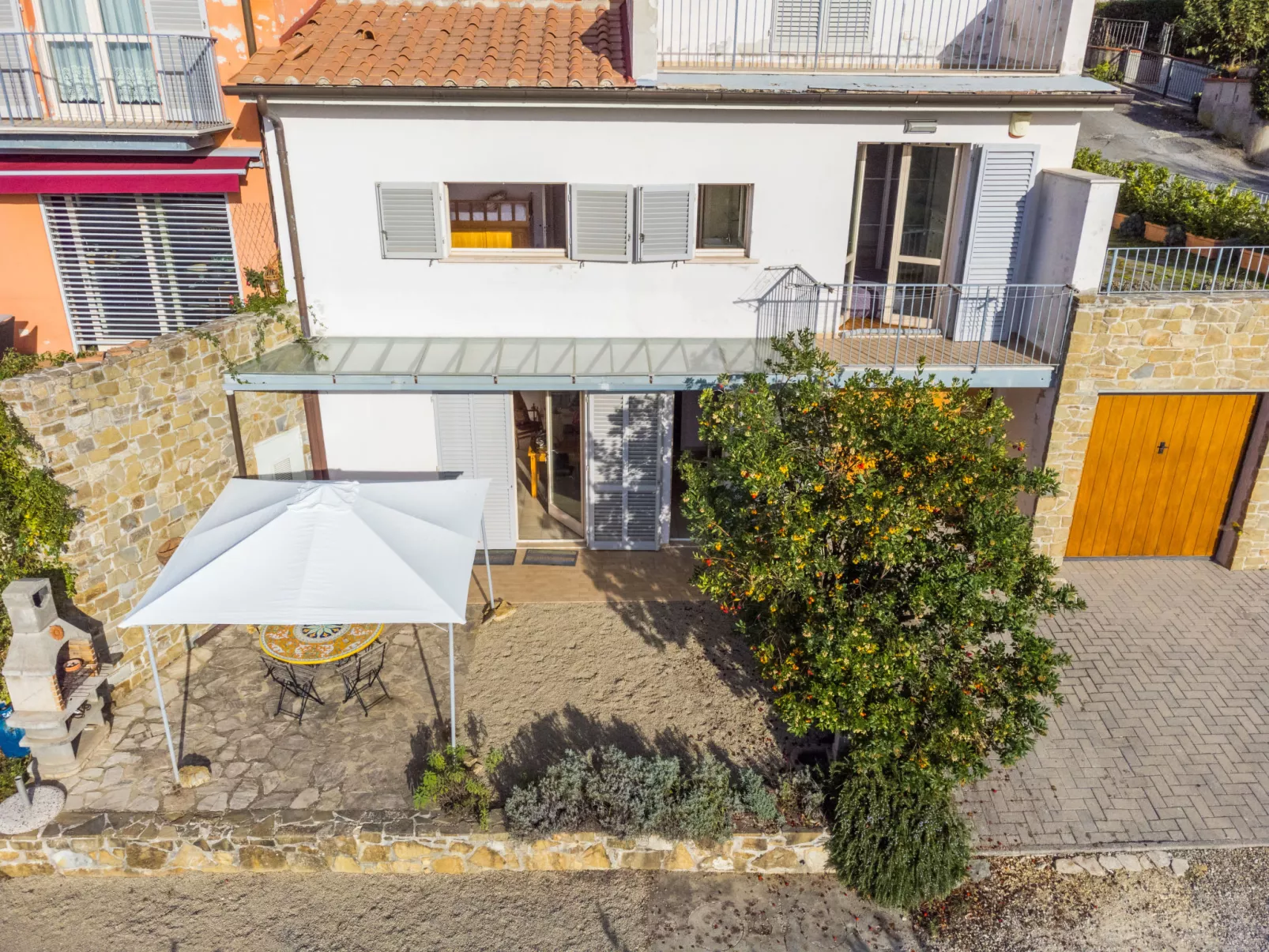 Casa Chiara-Outside