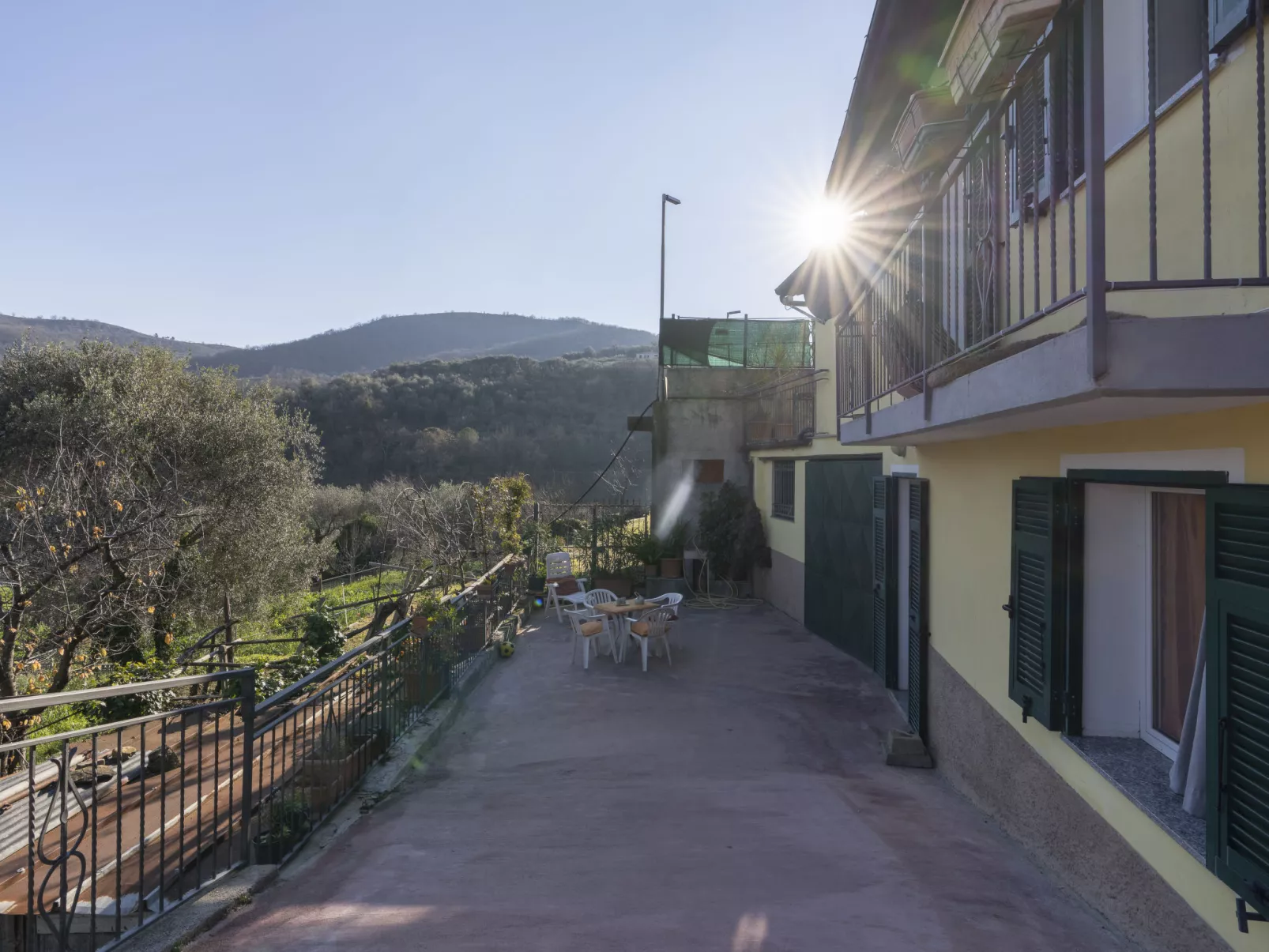 Lory House-Outside